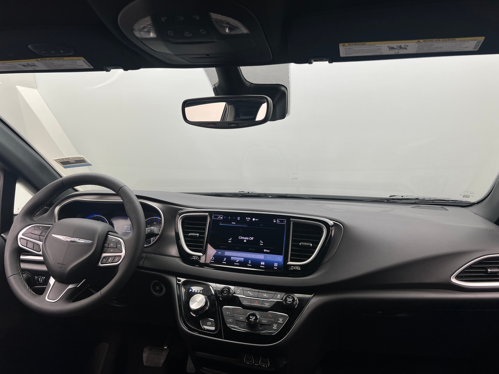 Thumbnail: 2025 Chrysler Pacifica - 2