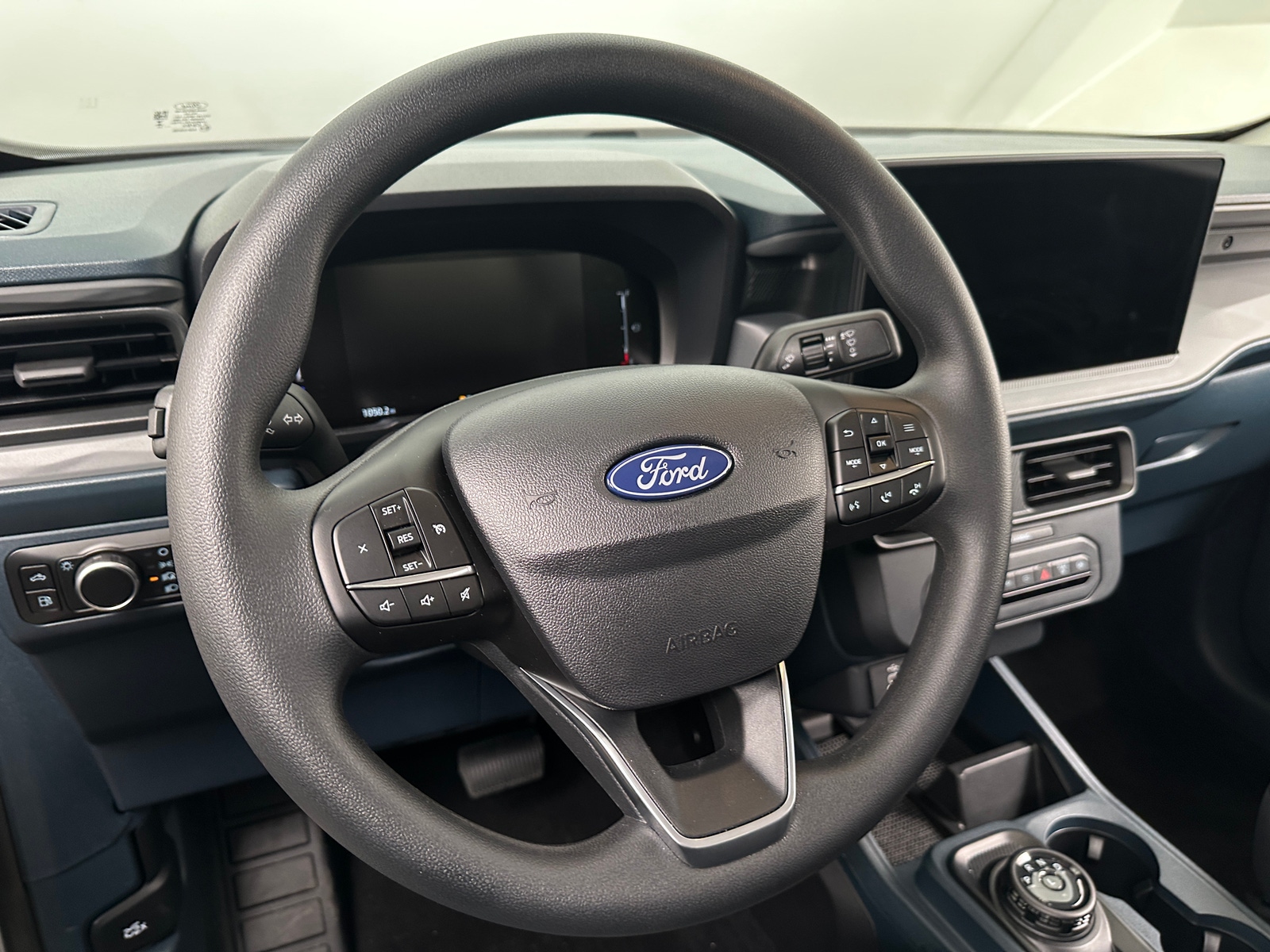 Thumbnail: 2025 Ford Maverick - 5