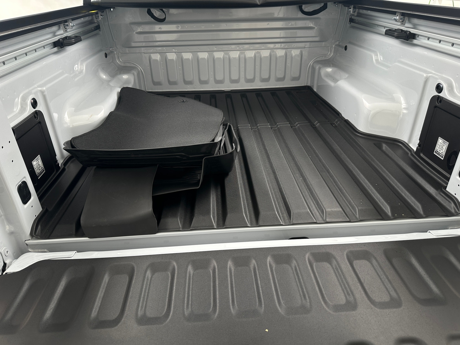 Thumbnail: 2025 Ford Maverick - 7