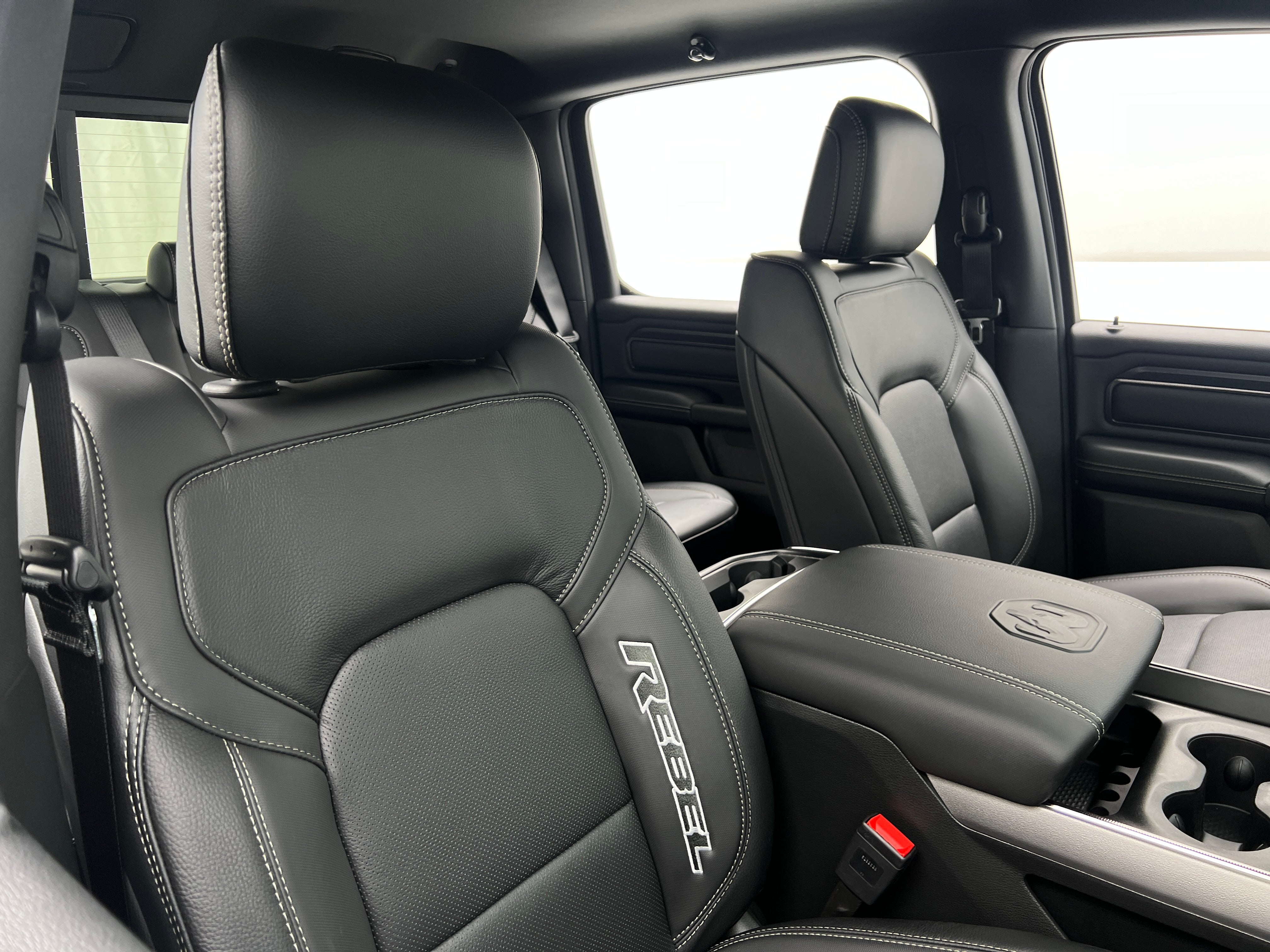 2026 RAM 1500 Rebel - Photo 3