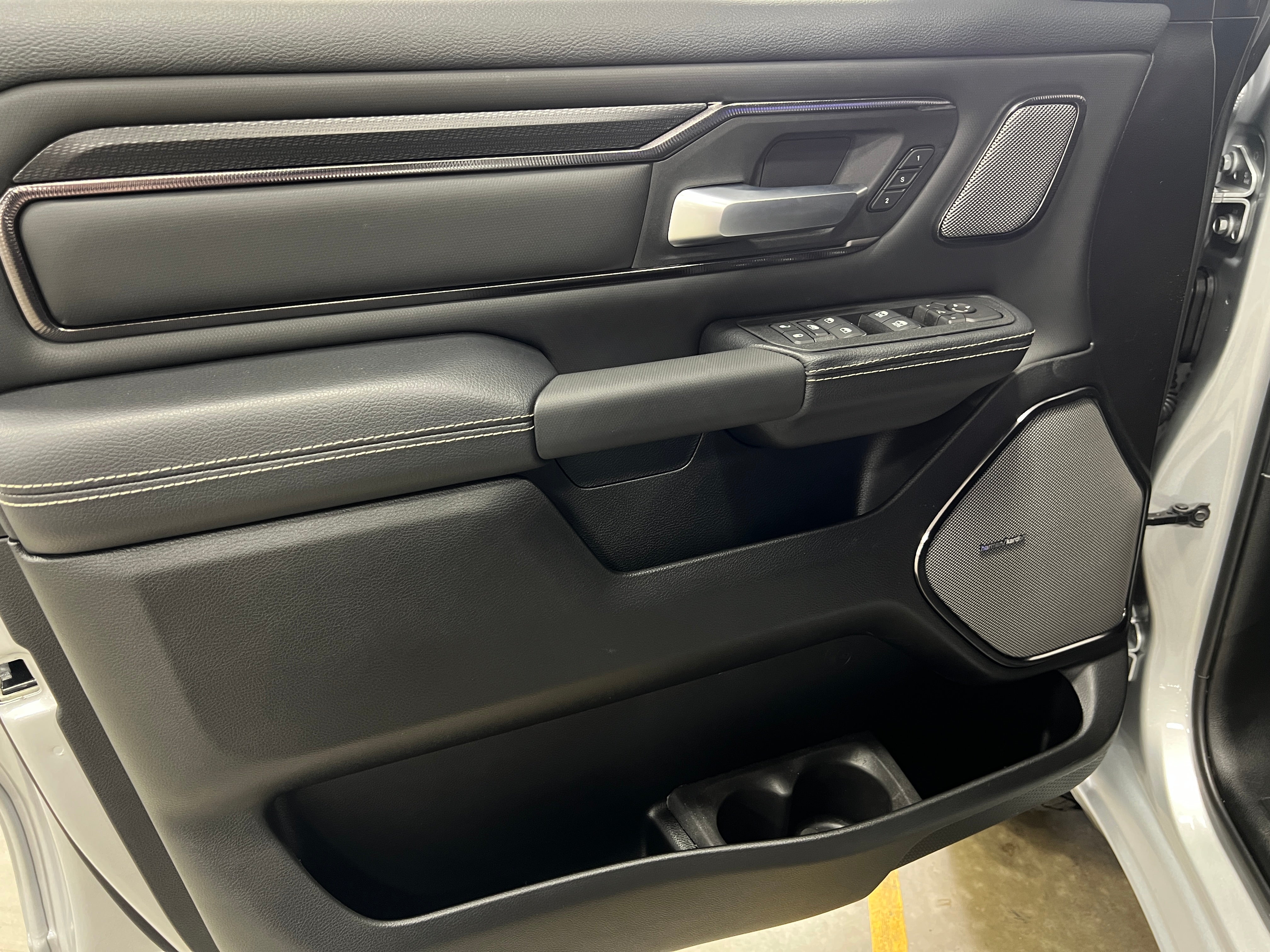 2026 RAM 1500 Rebel - Photo 2