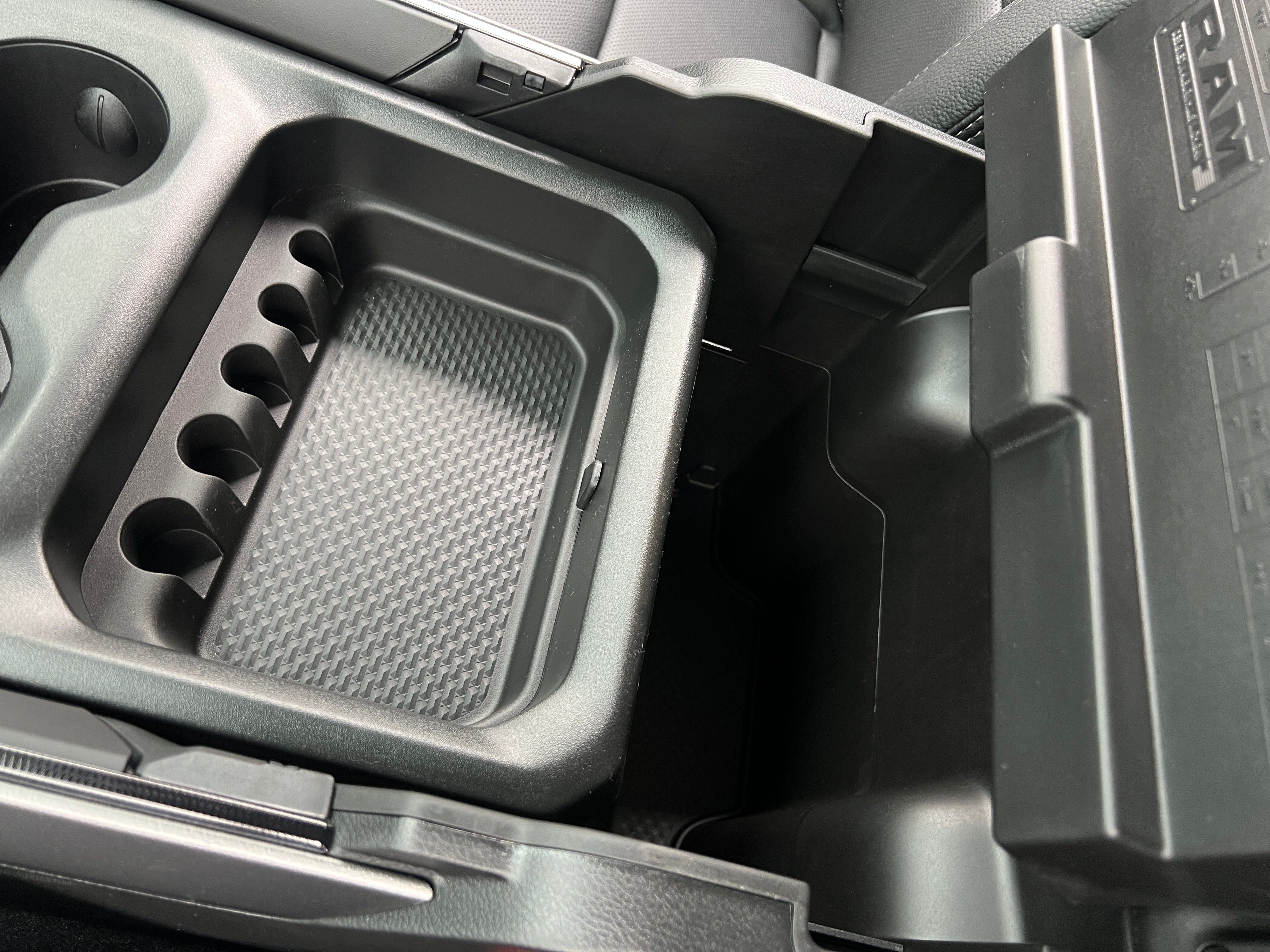 2026 RAM 1500 Rebel - Photo 20