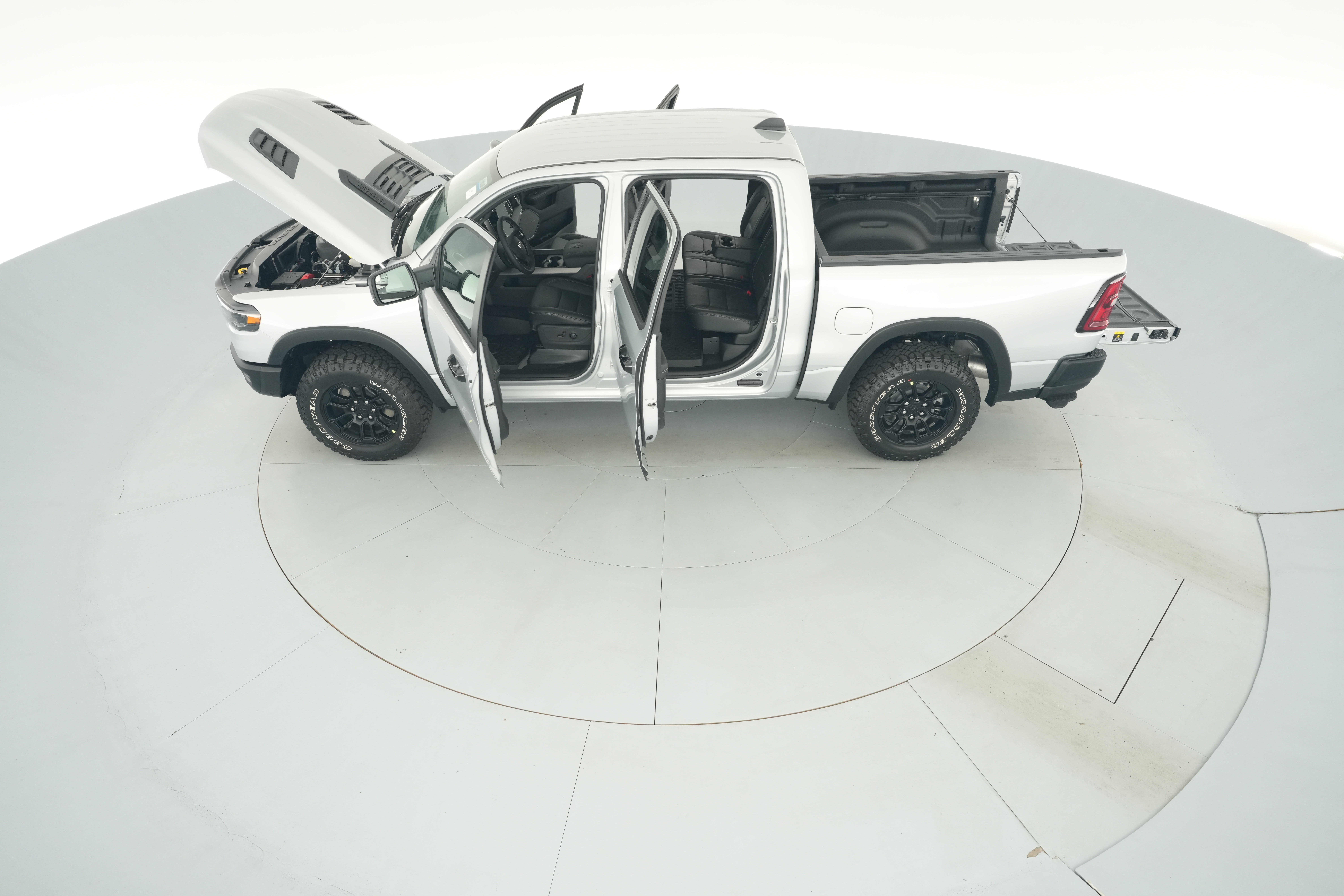 2026 RAM 1500 Rebel - Photo 28