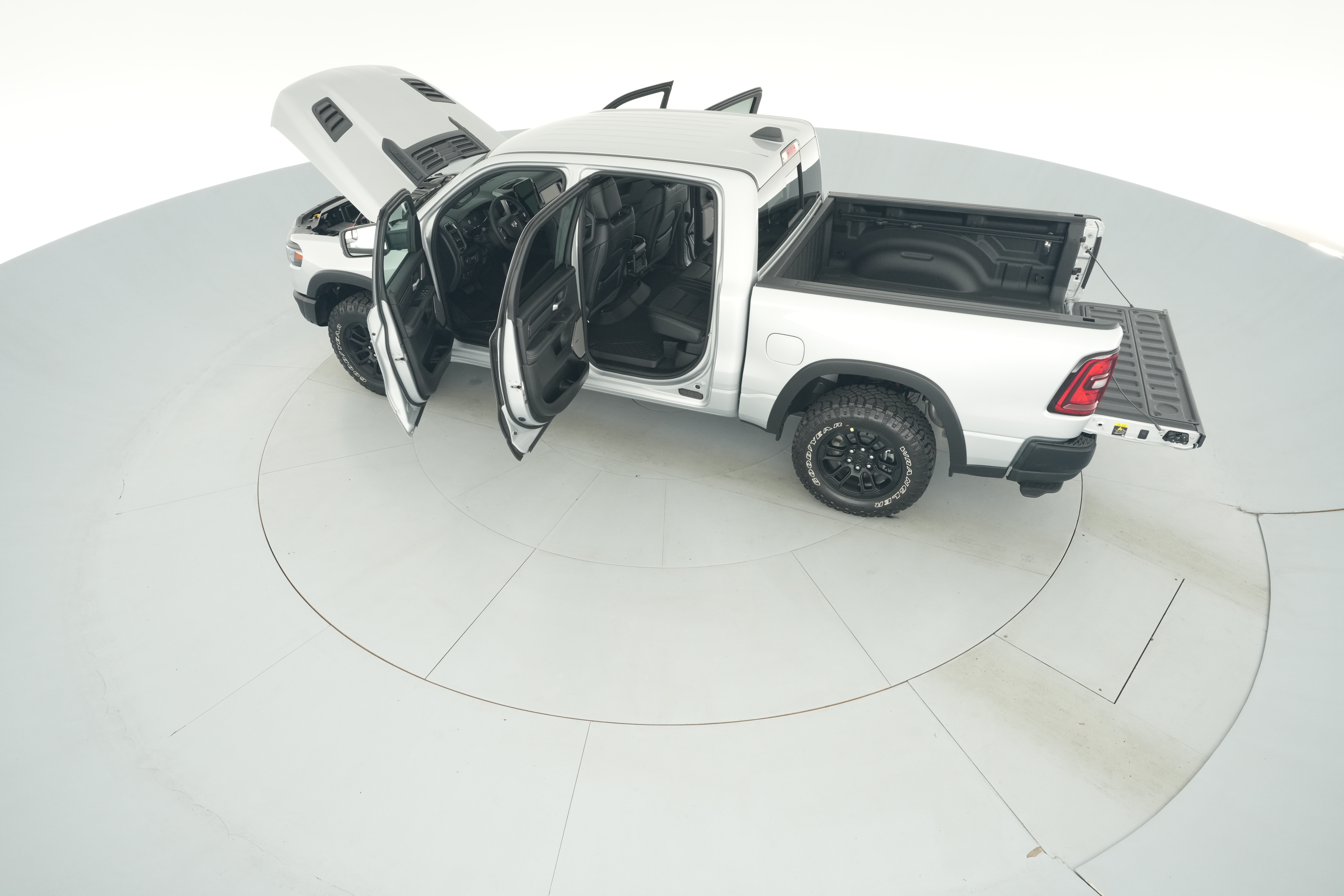 2026 RAM 1500 Rebel - Photo 29