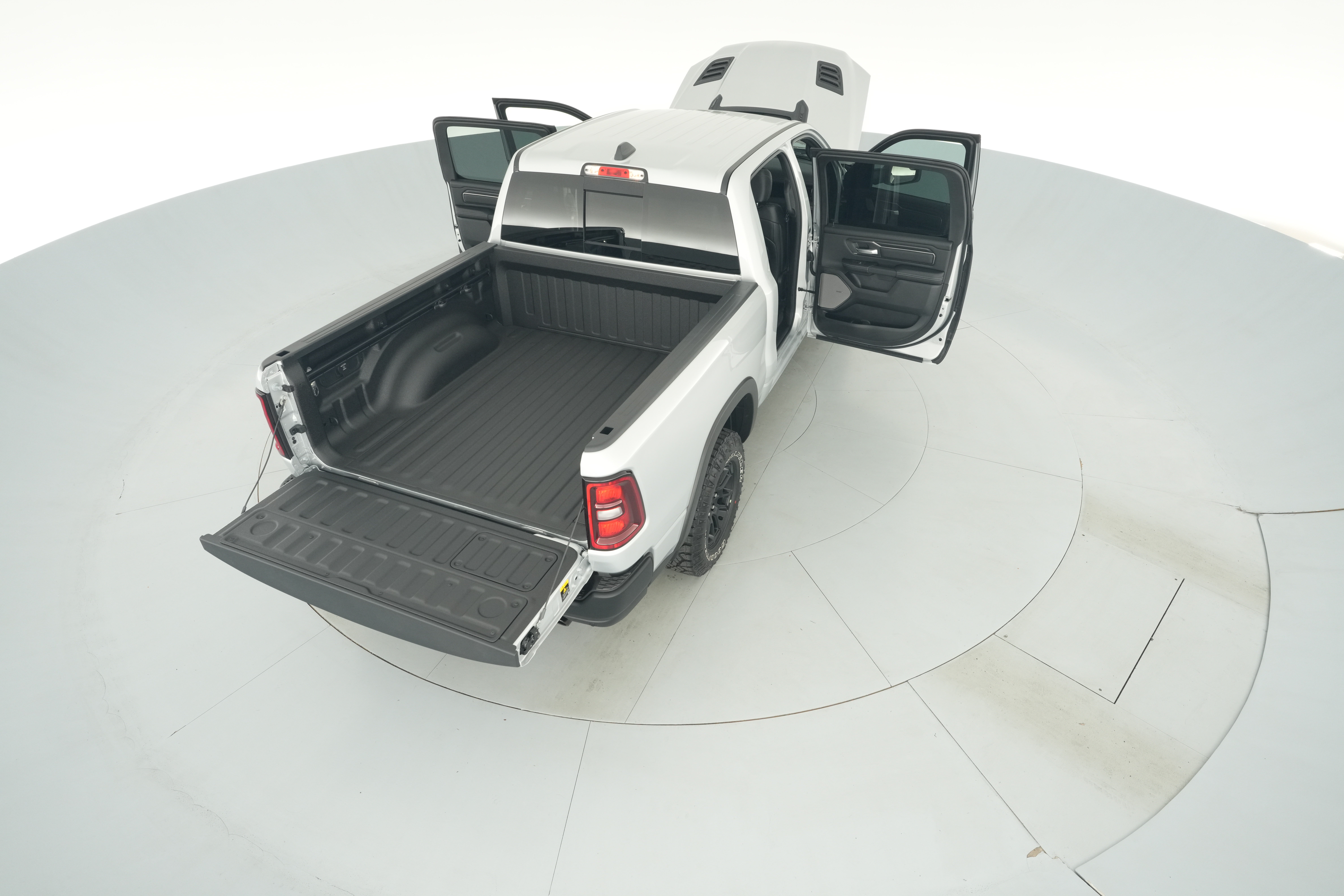 2026 RAM 1500 Rebel - Photo 33