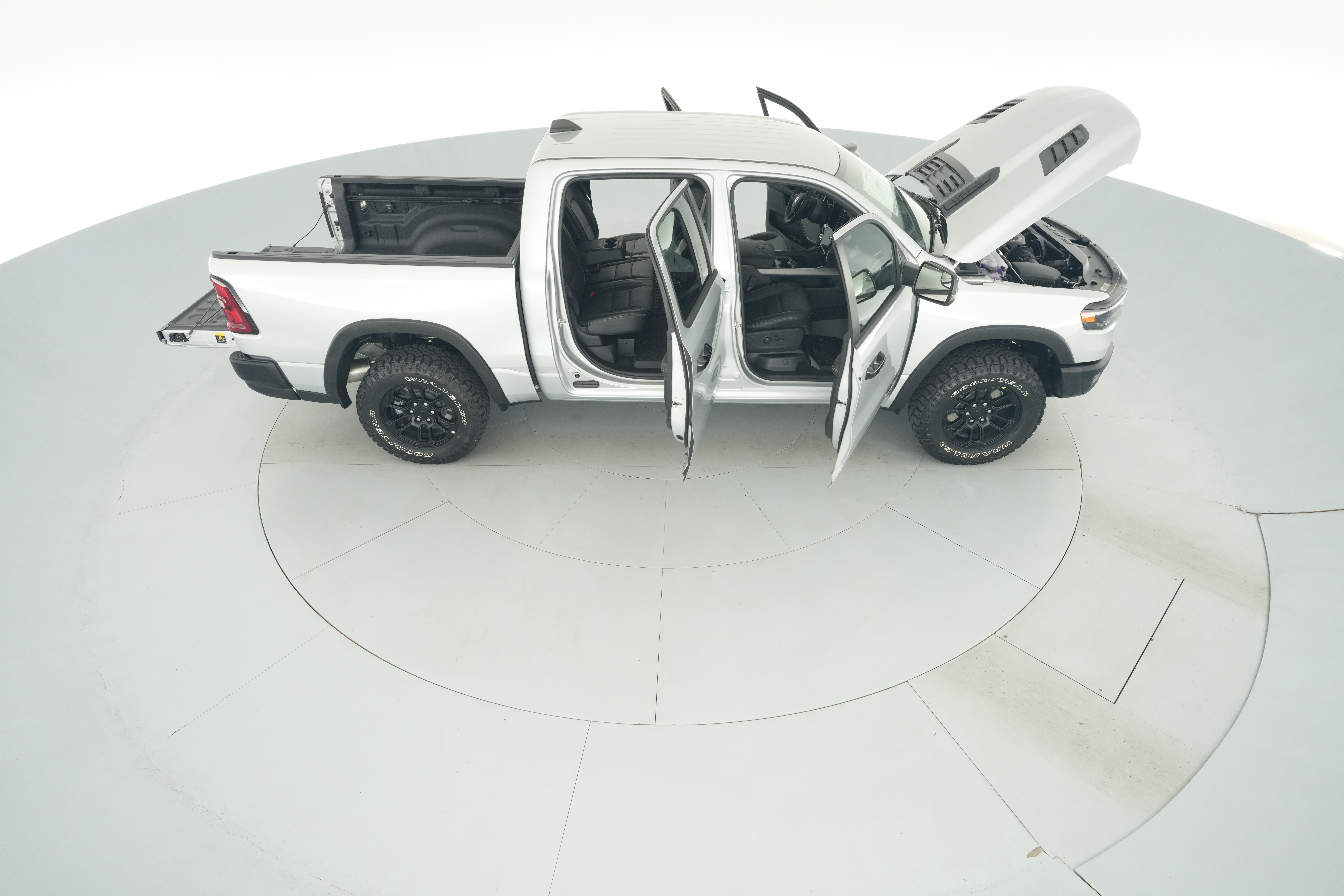 2026 RAM 1500 Rebel - Photo 36