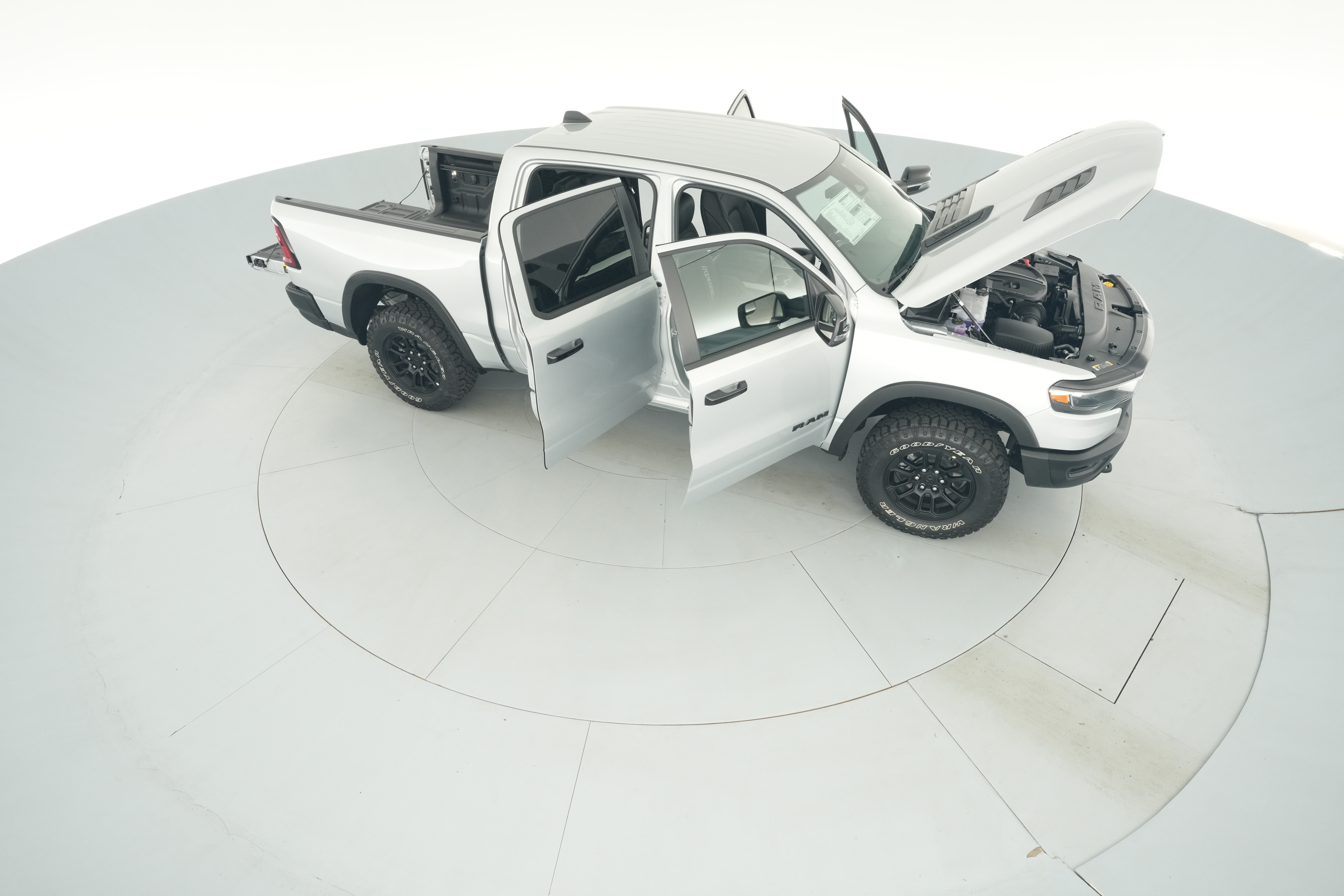 2026 RAM 1500 Rebel - Photo 37