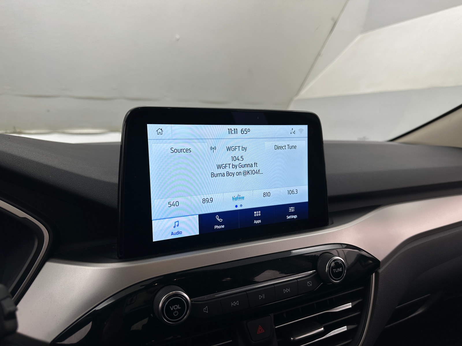 Thumbnail: 2020 Ford Escape - 4