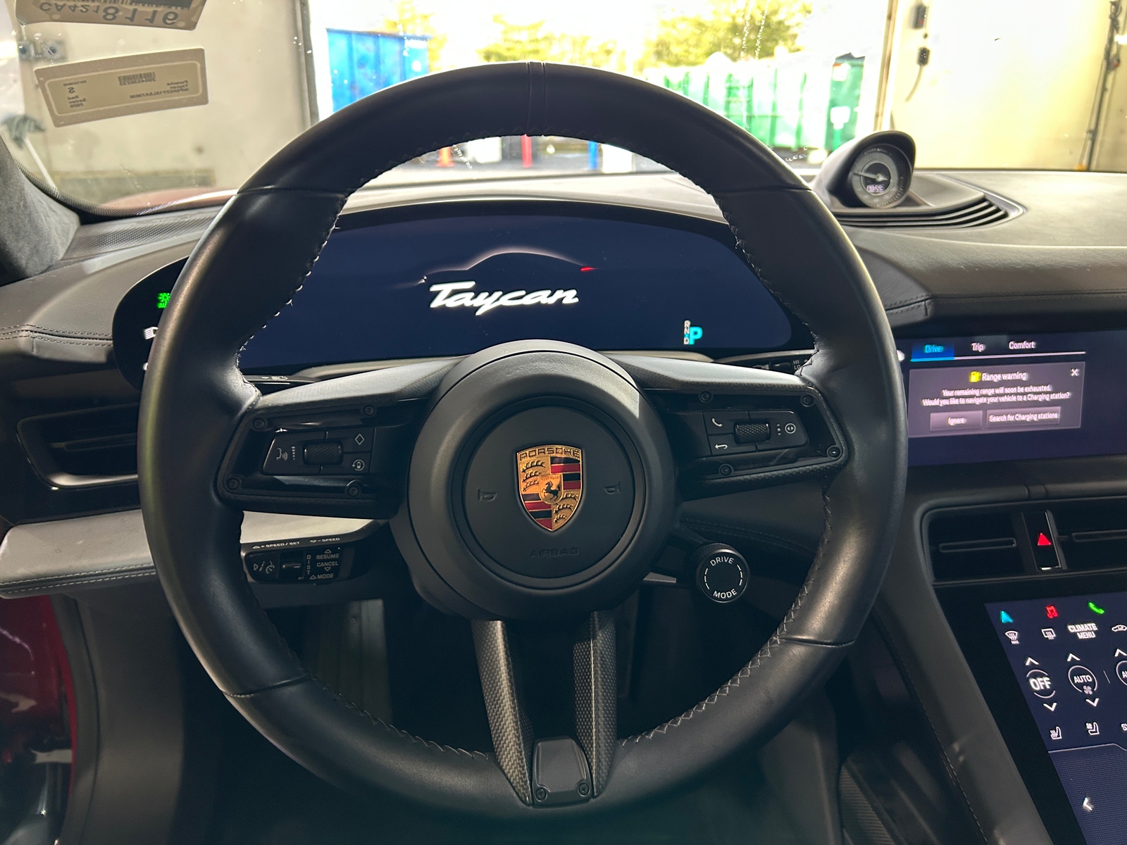 Thumbnail: 2020 Porsche Taycan - 5