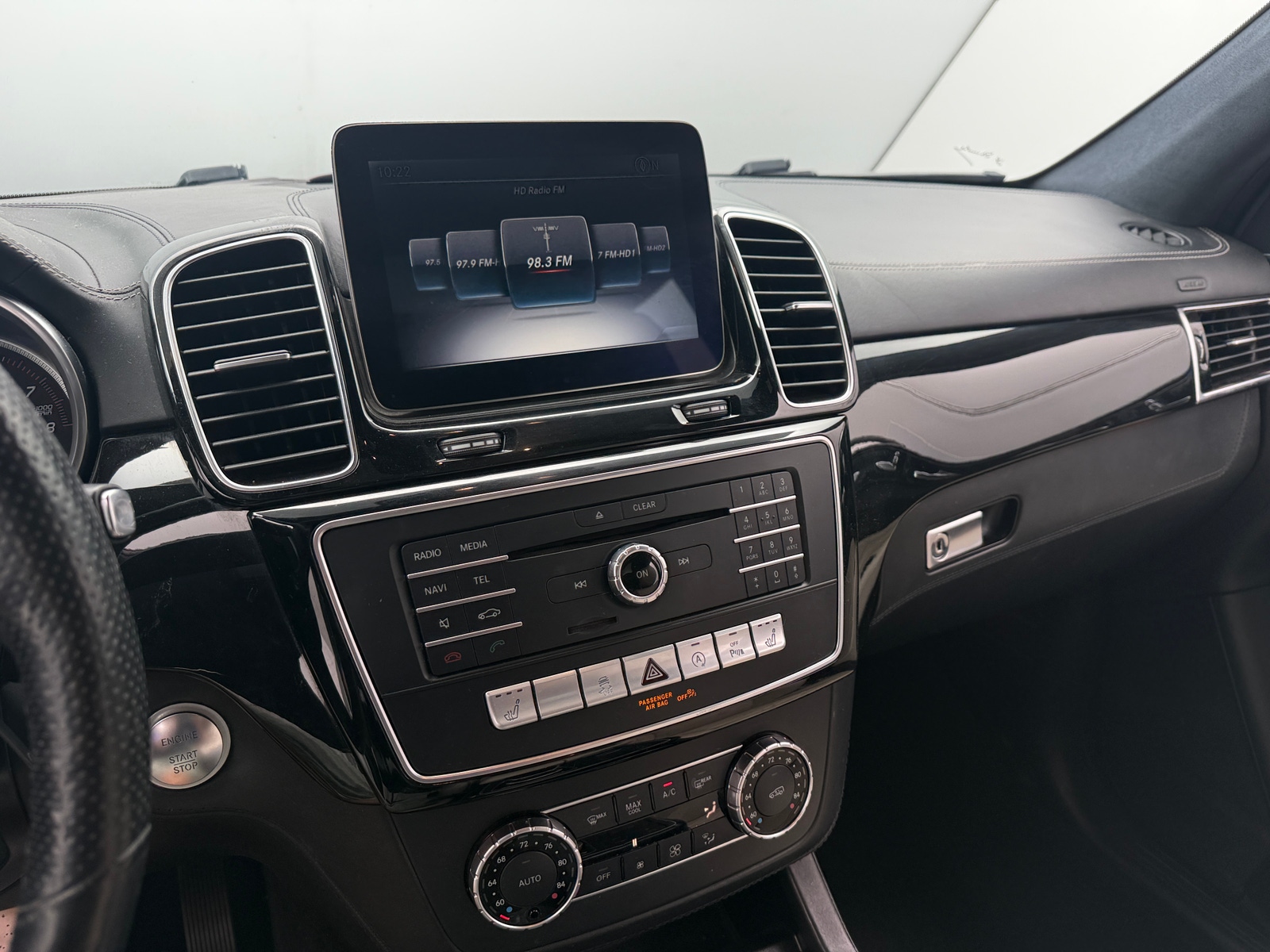 Thumbnail: 2017 Mercedes-Benz GLS - 3