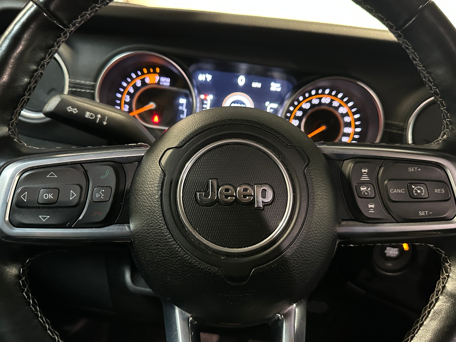 Thumbnail: 2021 Jeep Wrangler - 5