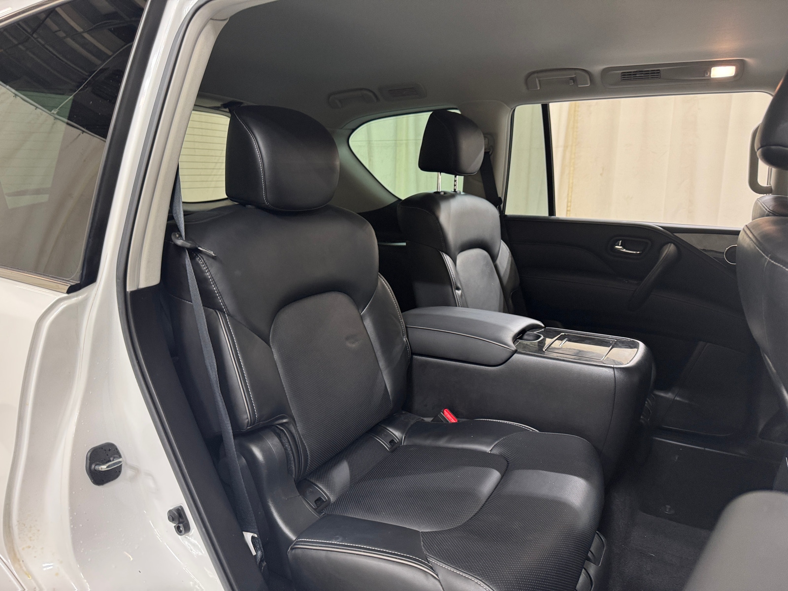 Thumbnail: 2023 INFINITI QX80 - 5