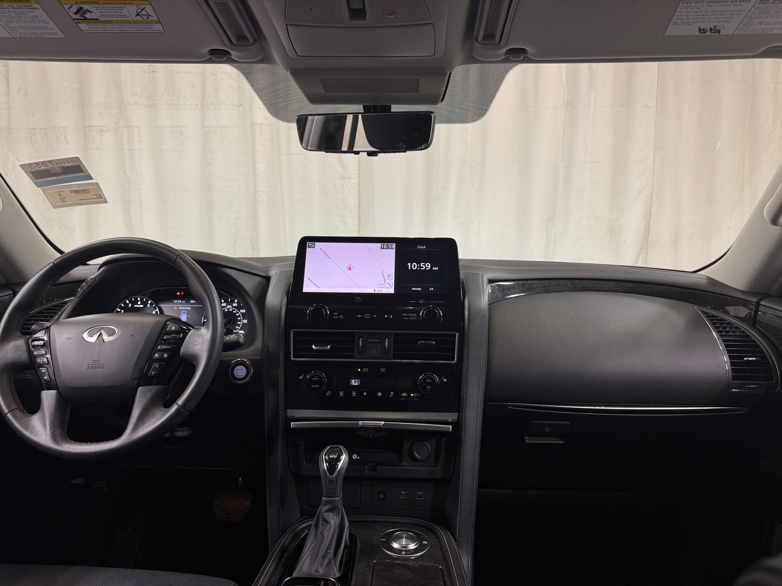 Thumbnail: 2023 INFINITI QX80 - 2