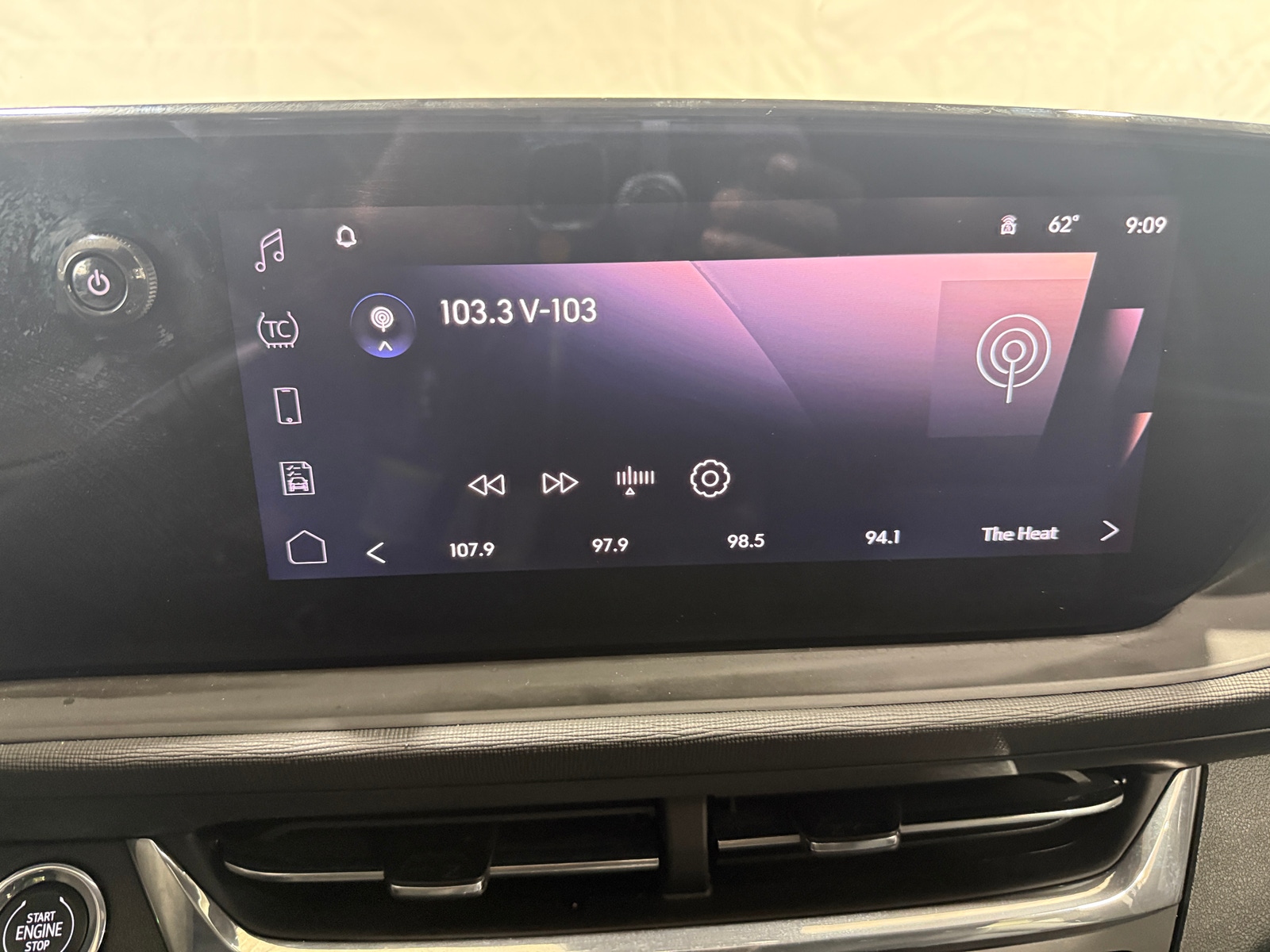 Thumbnail: 2025 Buick Envista - 4