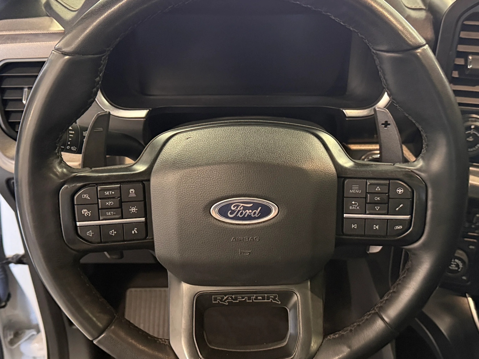 Thumbnail: 2023 Ford Econoline - 4