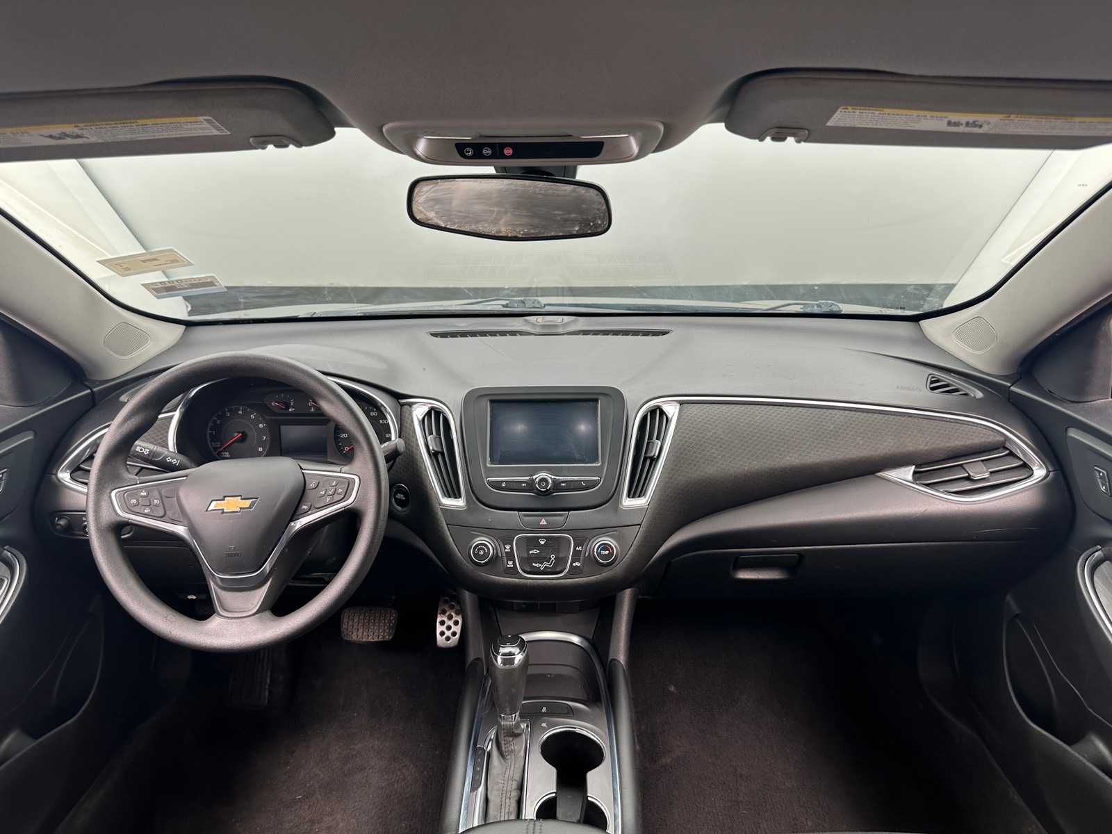 Thumbnail: 2016 Chevrolet Malibu - 3