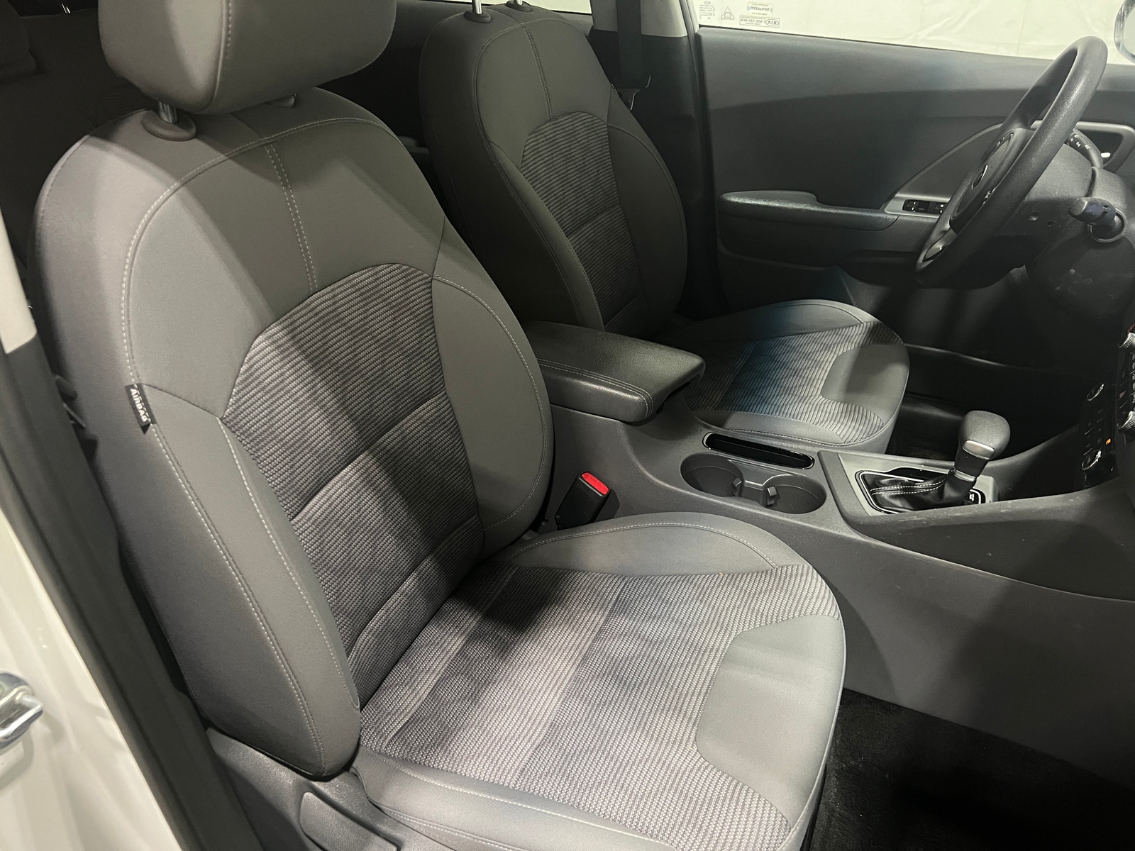 Thumbnail: 2019 Kia Niro - 2