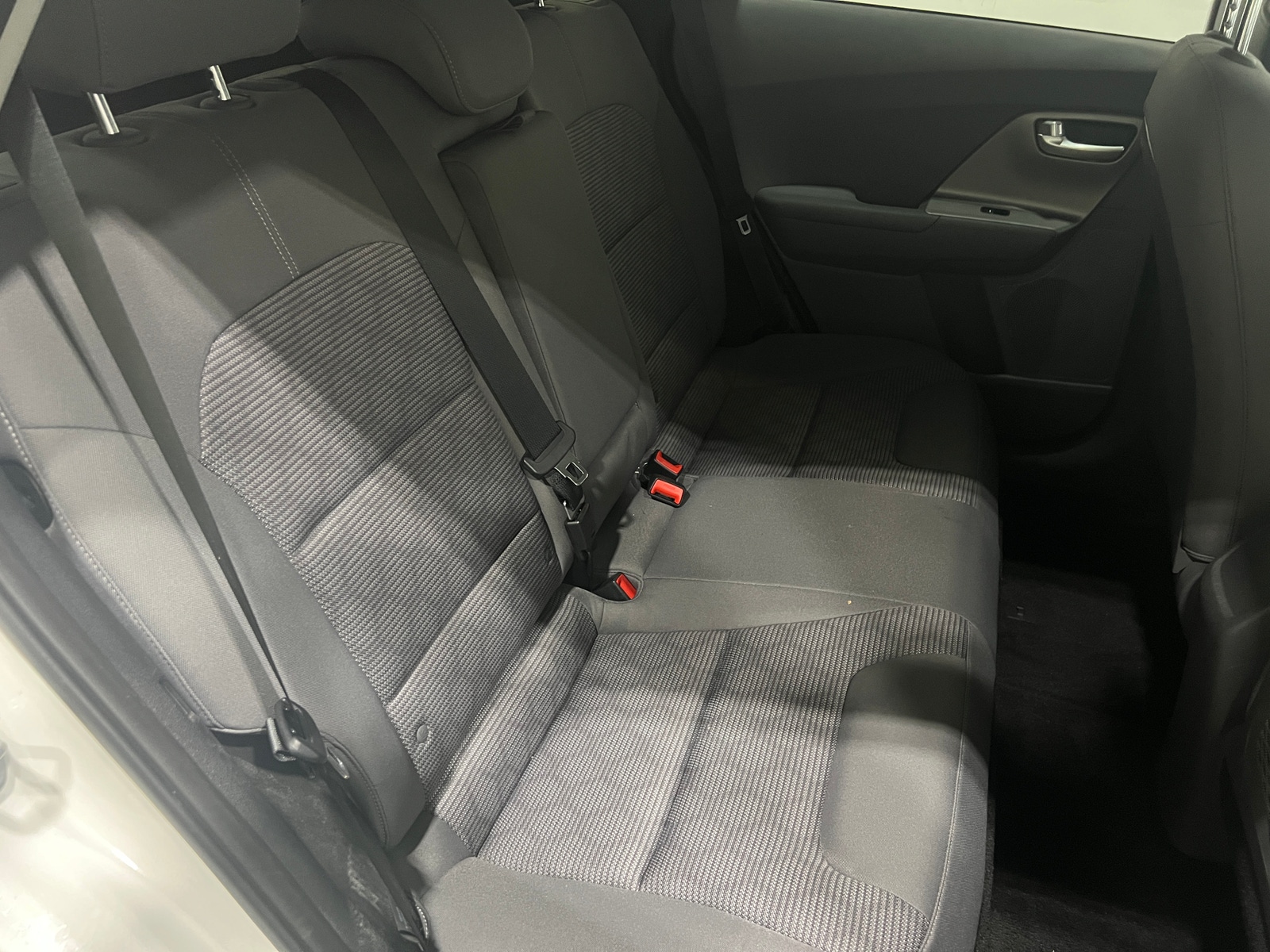 Thumbnail: 2019 Kia Niro - 6