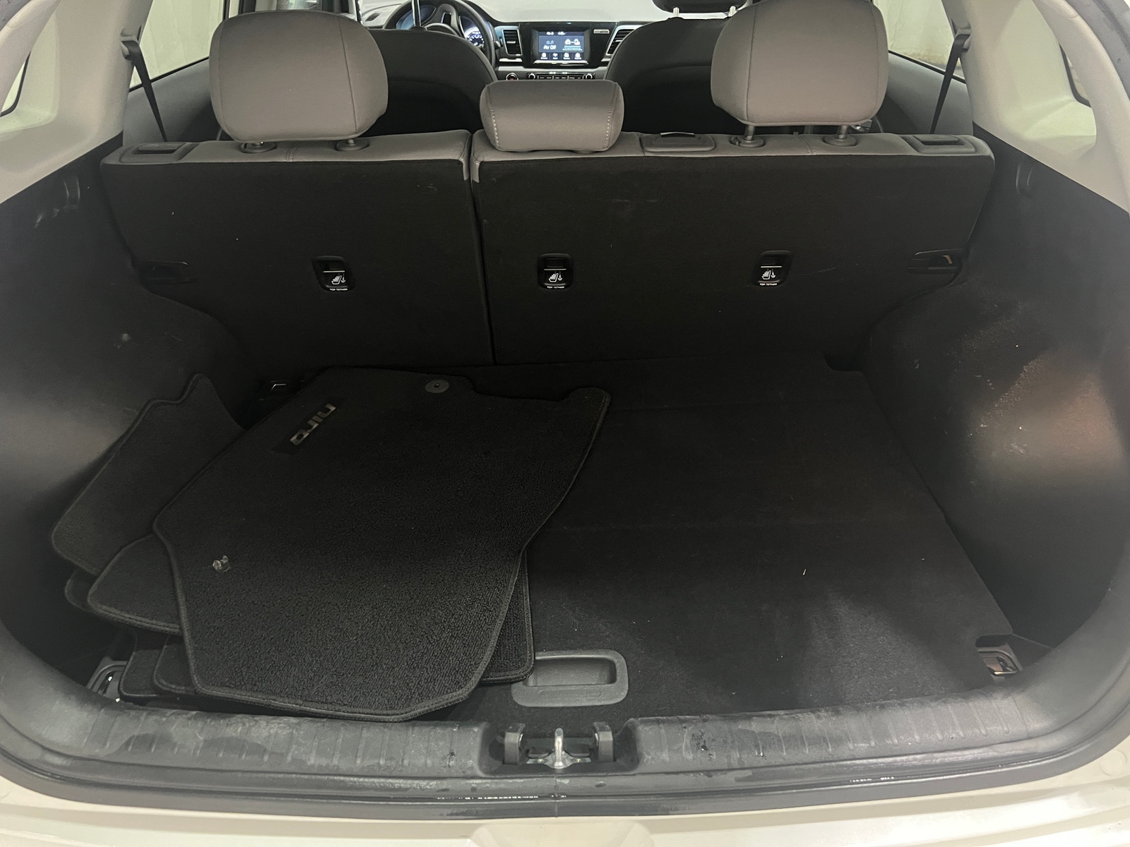 Thumbnail: 2019 Kia Niro - 7