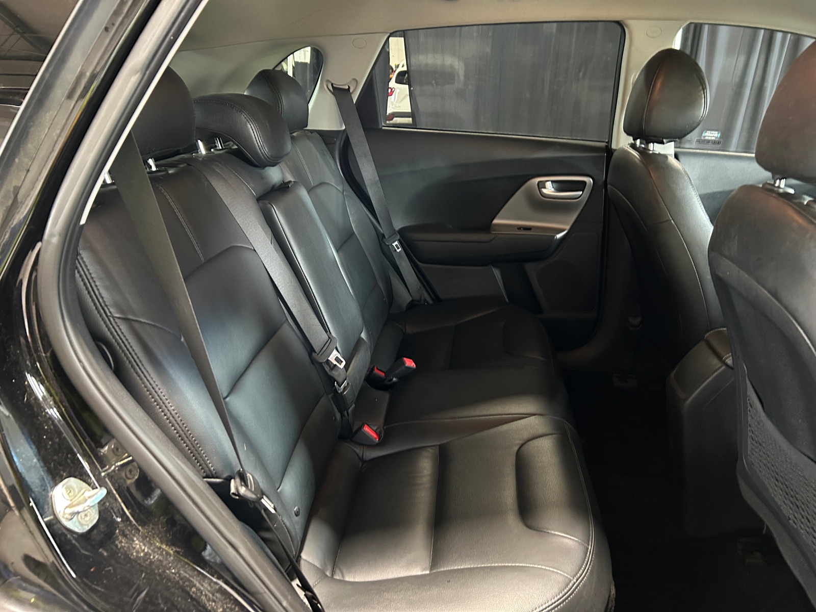 Thumbnail: 2019 Kia Niro - 6