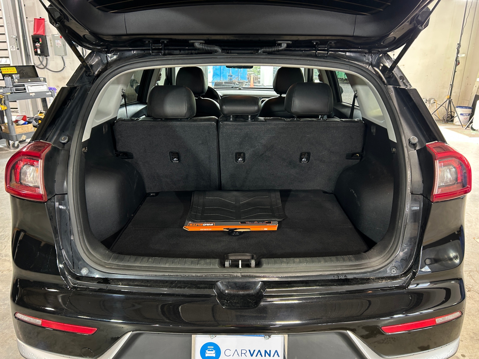 Thumbnail: 2019 Kia Niro - 7