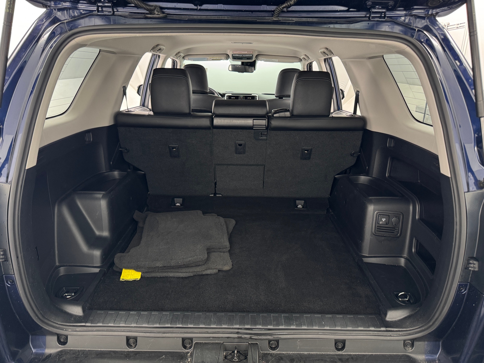 Thumbnail: 2024 Toyota 4Runner - 6