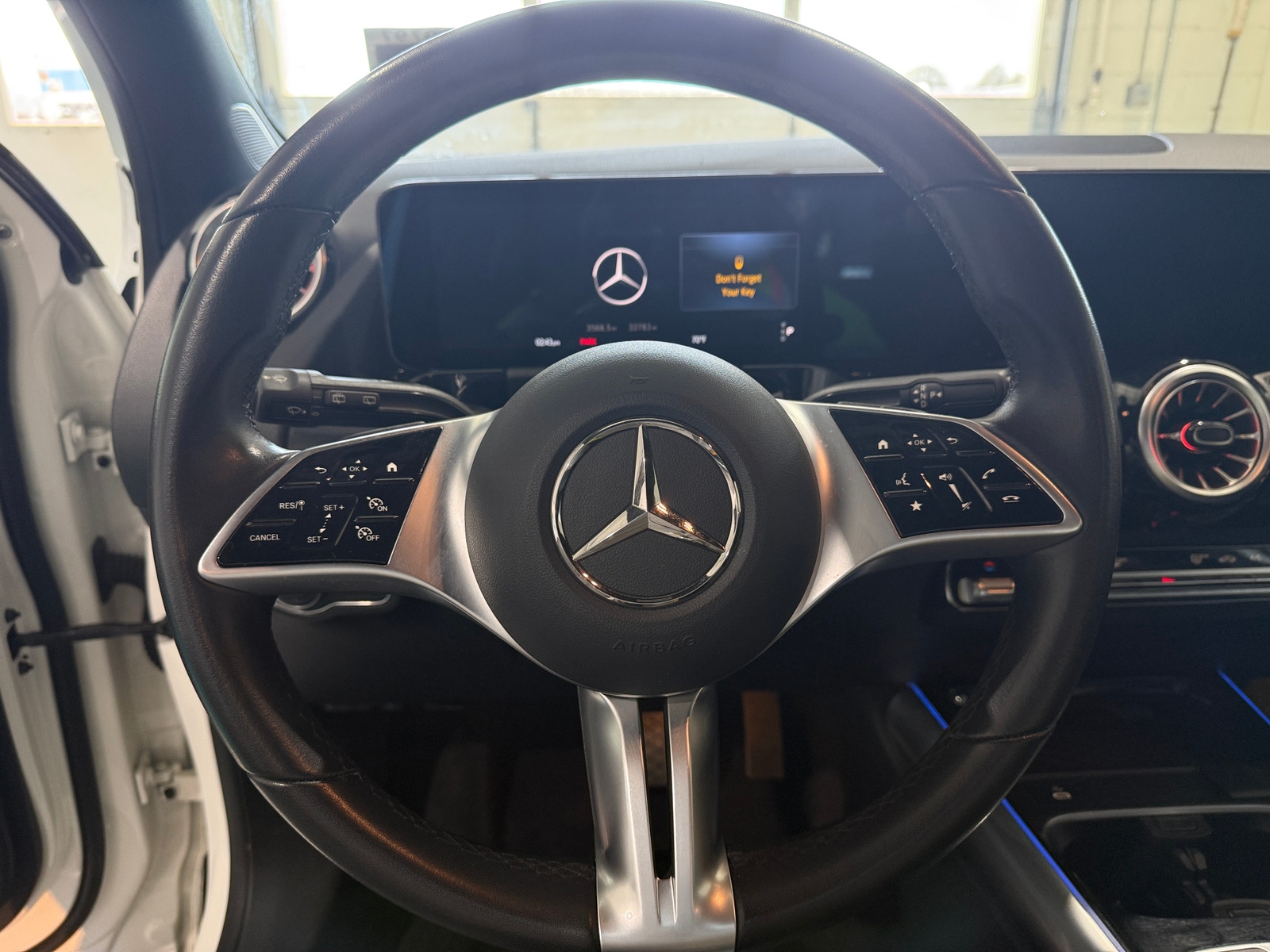 Thumbnail: 2025 Mercedes-Benz GLA - 4