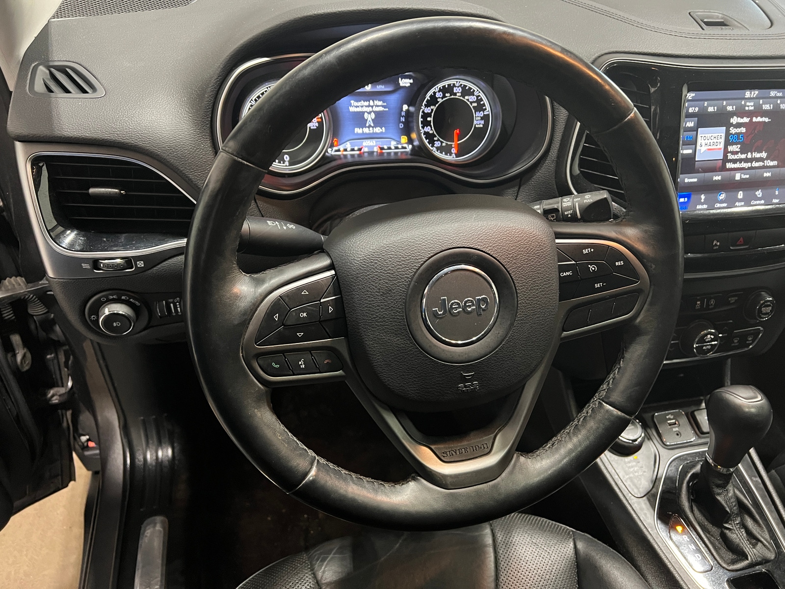 Thumbnail: 2019 Jeep Cherokee - 4