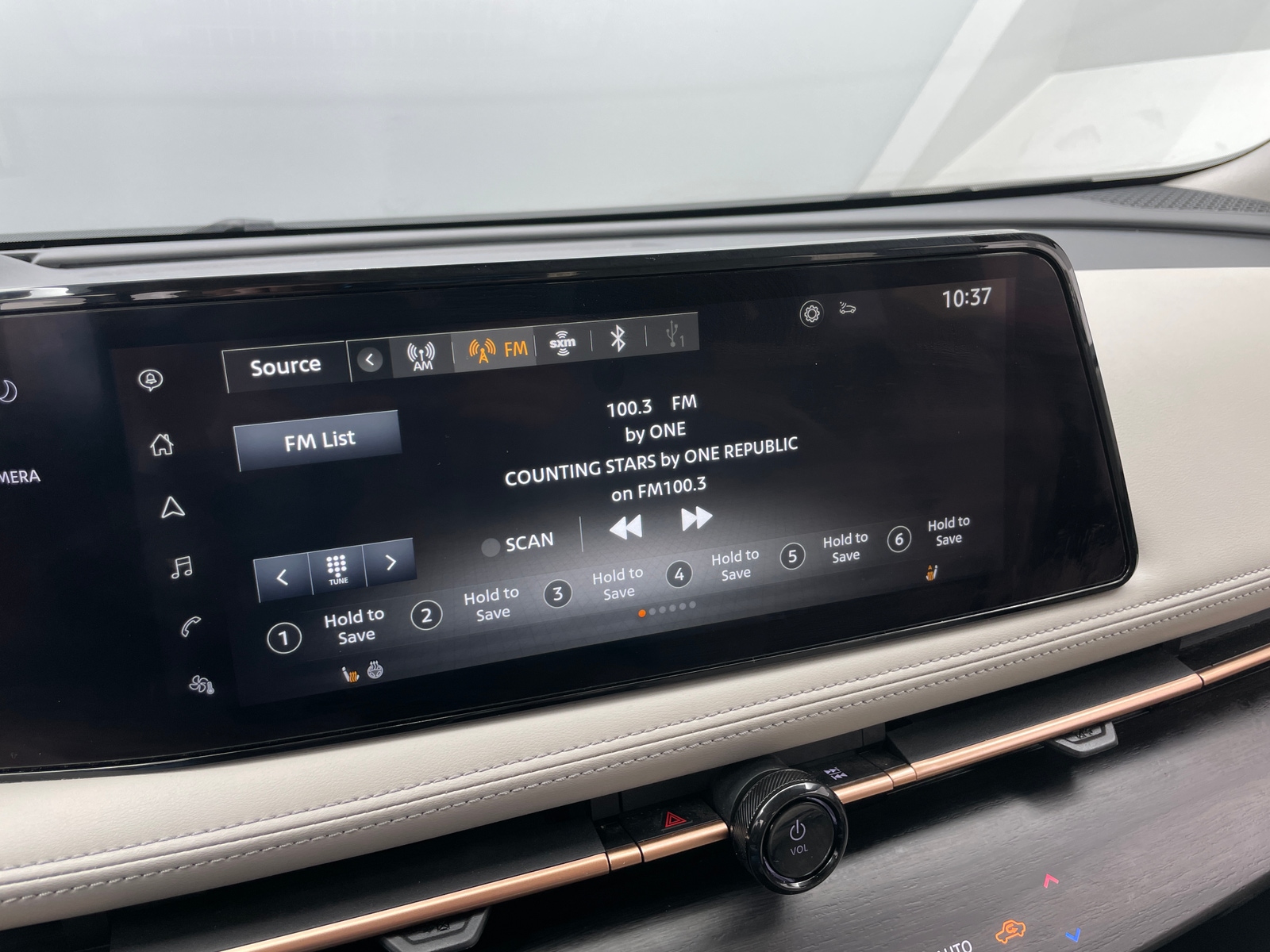 Thumbnail: 2023 Nissan Ariya - 3