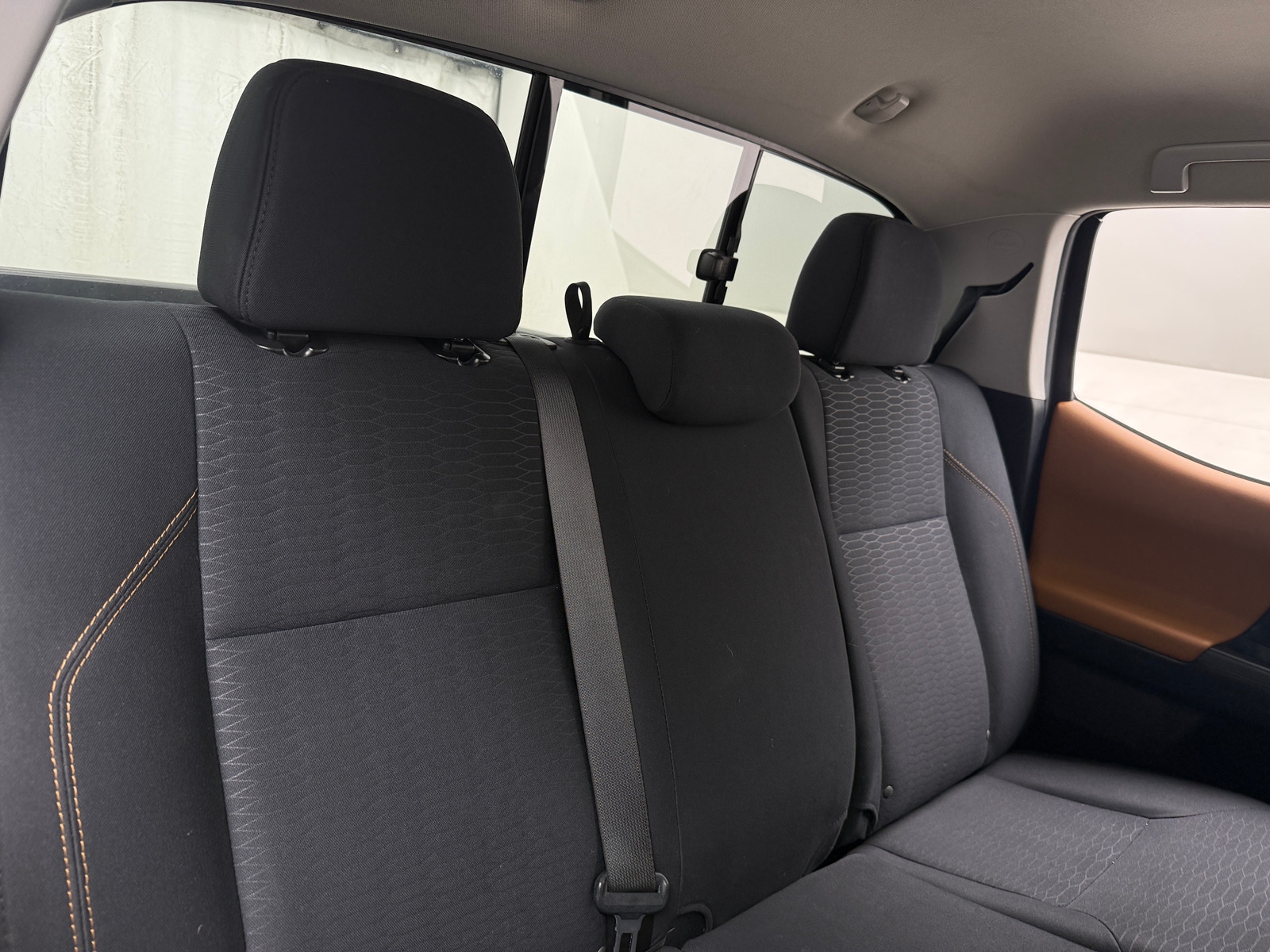 Thumbnail: 2017 Toyota Tacoma - 6