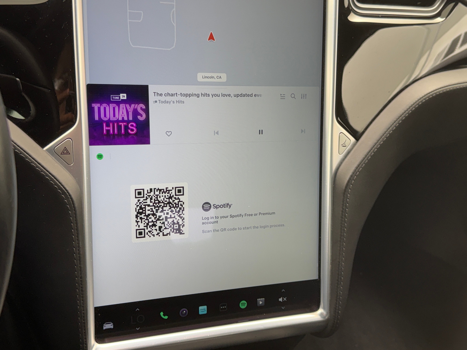 Thumbnail: 2015 Tesla Model S - 3