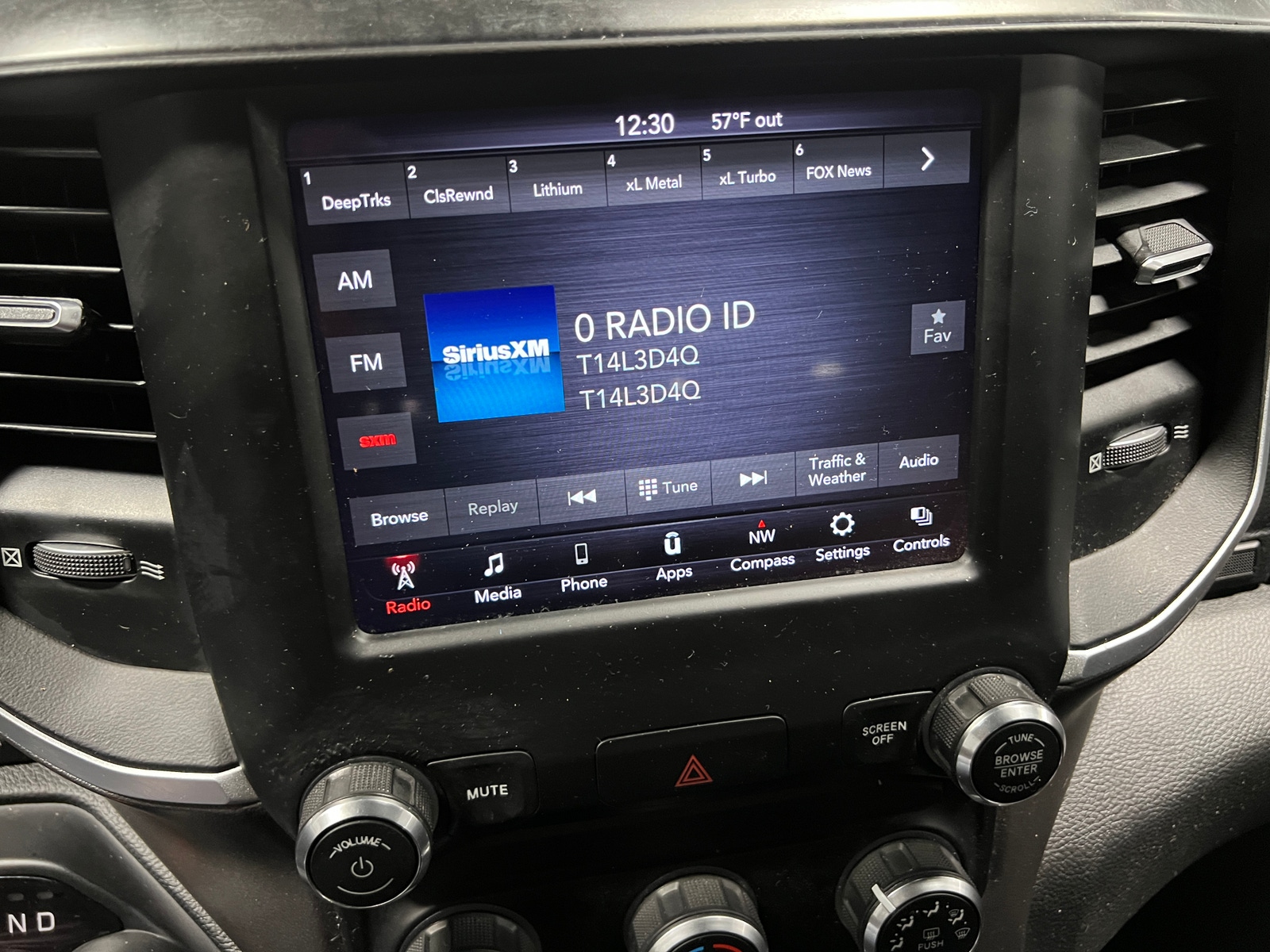 Thumbnail: 2019 RAM 1500 - 4