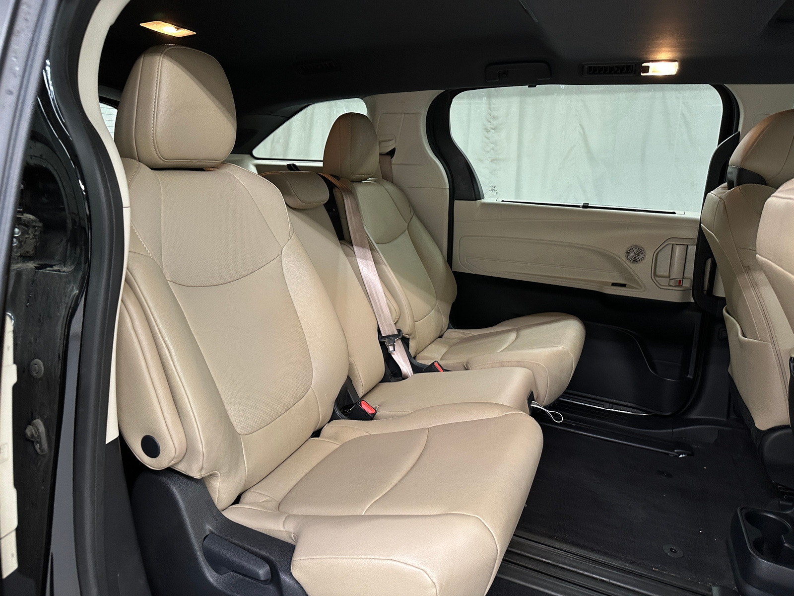 Thumbnail: 2023 Toyota Sienna - 5