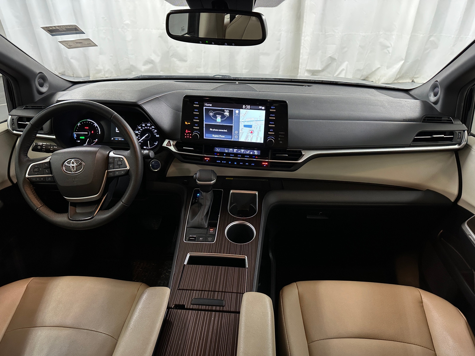 Thumbnail: 2023 Toyota Sienna - 2