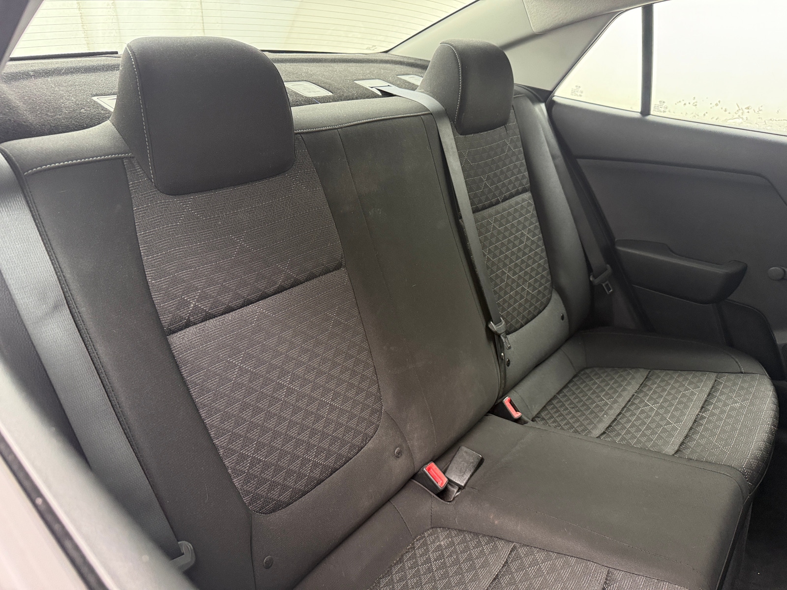 Thumbnail: 2018 Kia Rio - 6