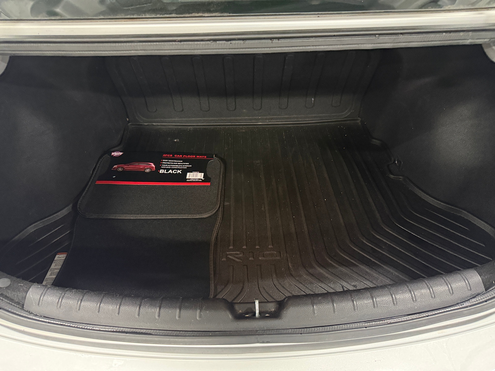 Thumbnail: 2018 Kia Rio - 7