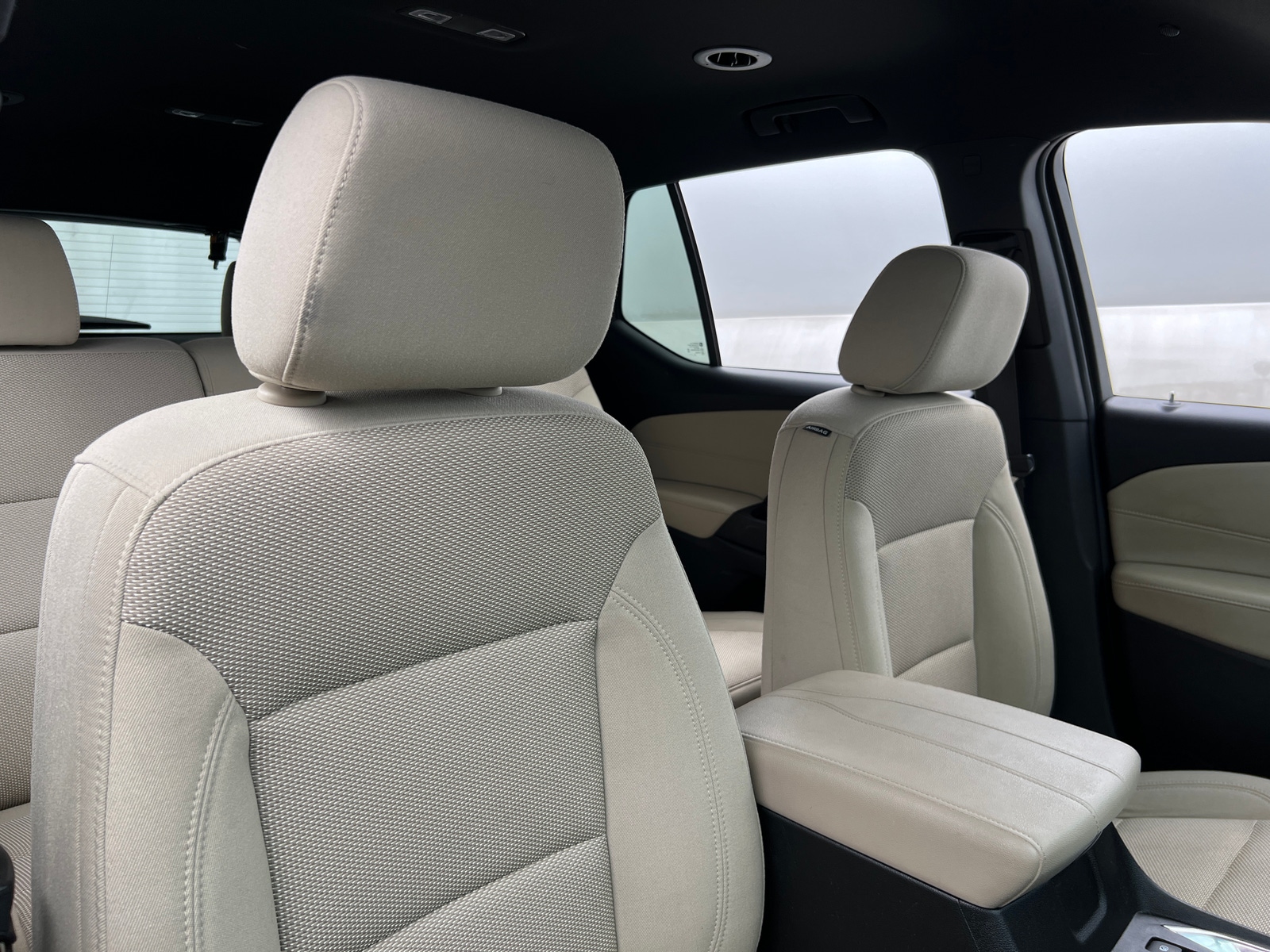 Thumbnail: 2023 Chevrolet Traverse - 2