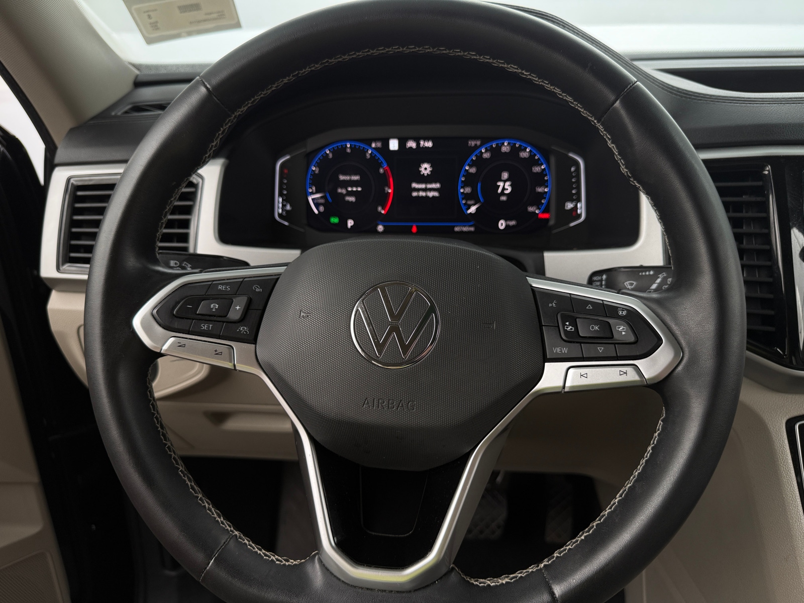 Thumbnail: 2021 Volkswagen Atlas - 4