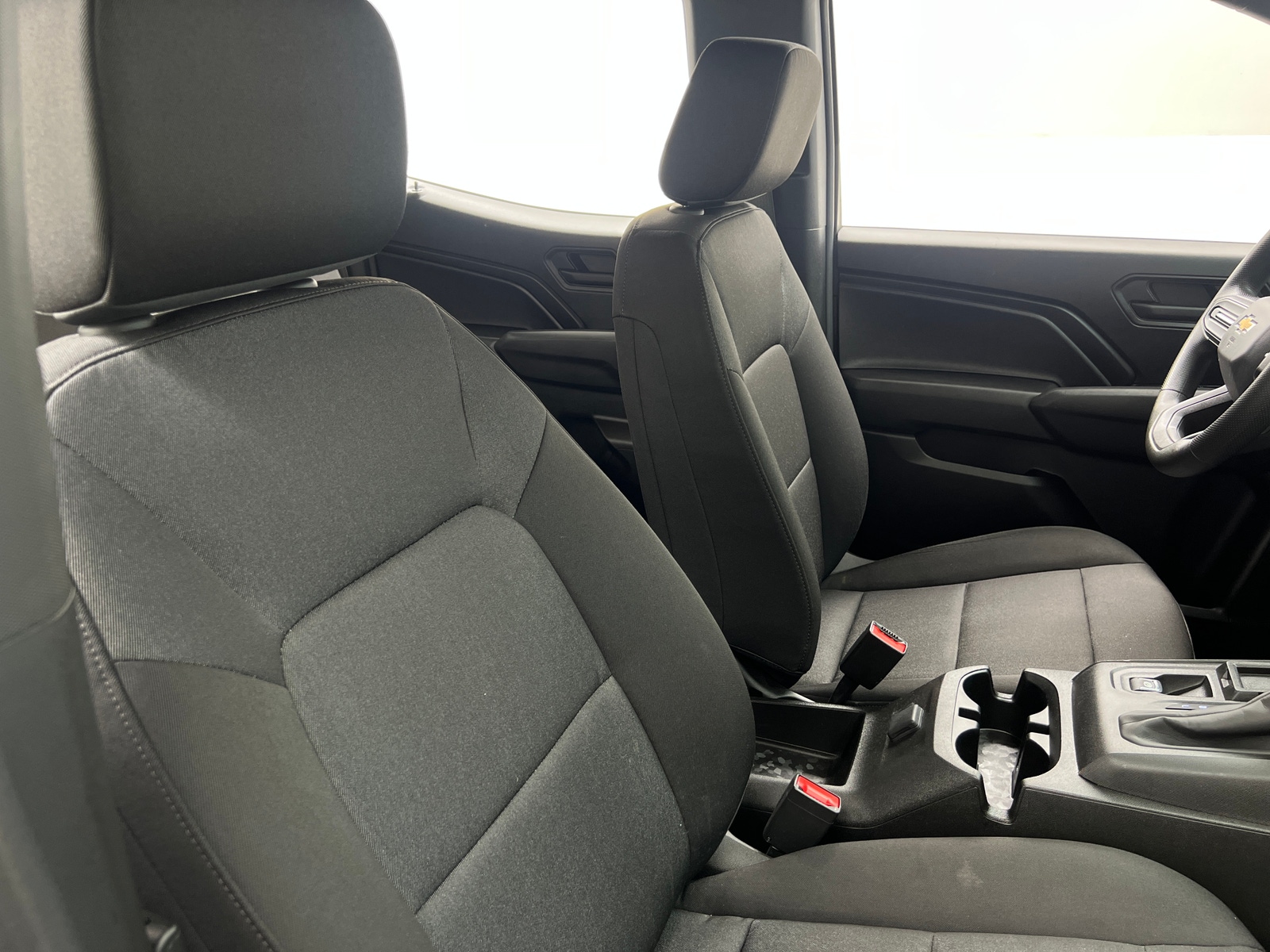 Thumbnail: 2024 Chevrolet Colorado - 2