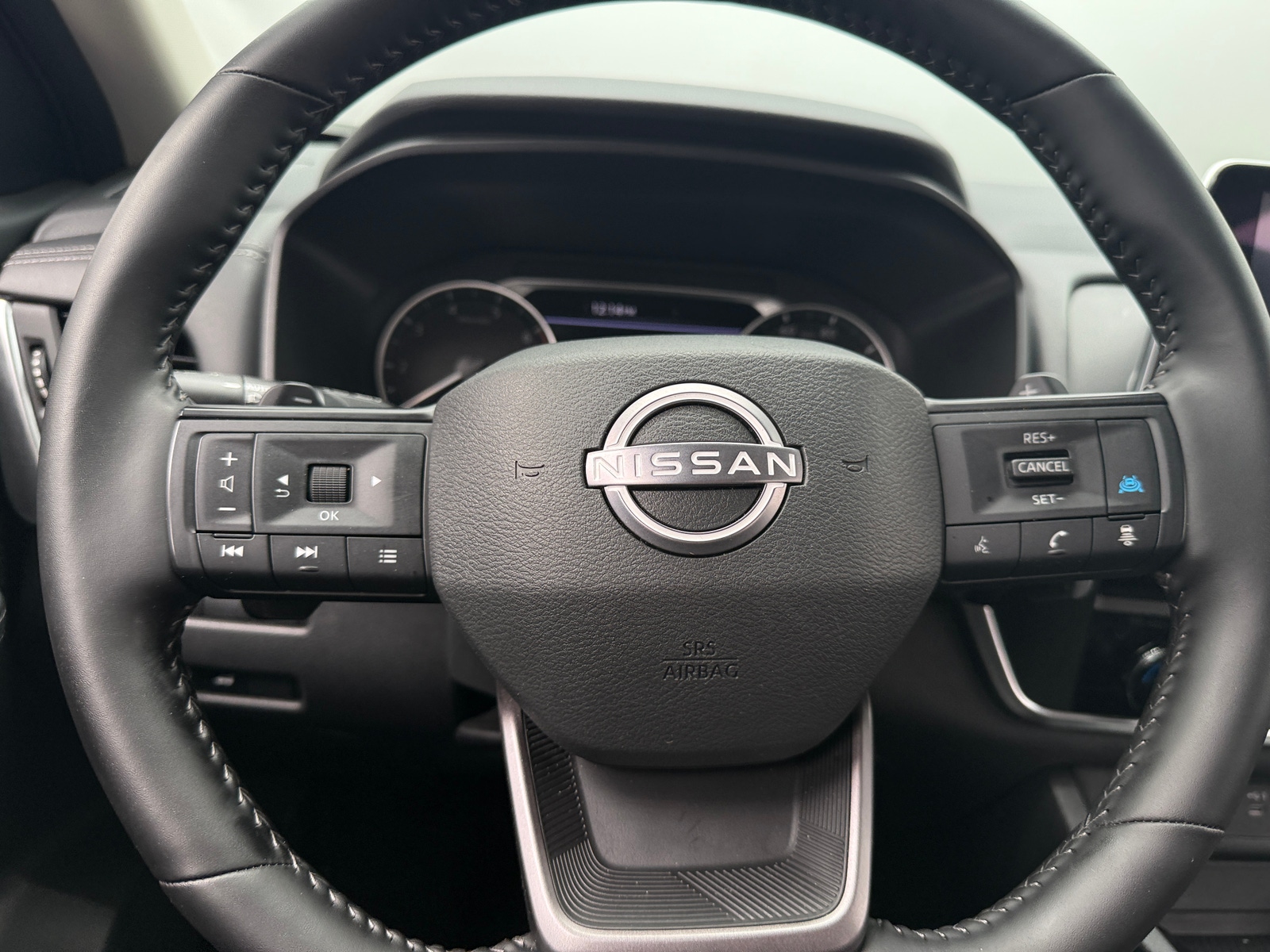 Thumbnail: 2025 Nissan Rogue - 5