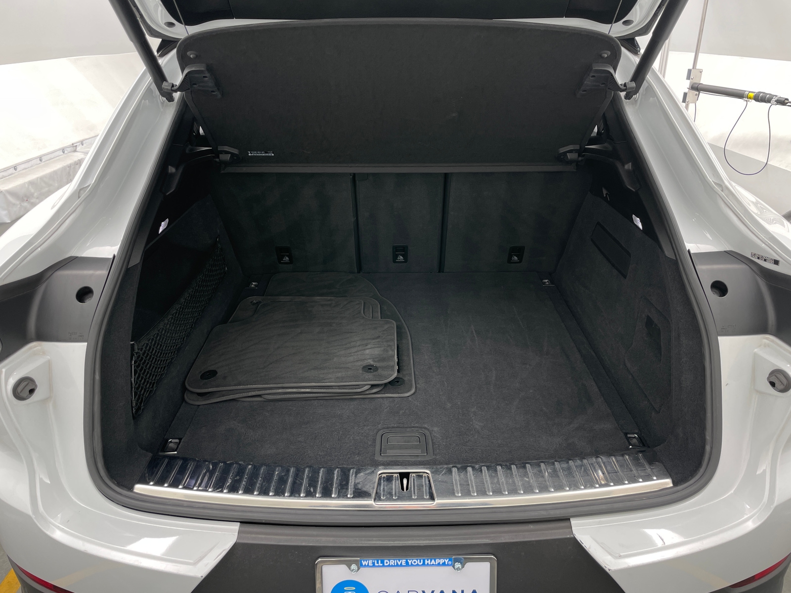 Thumbnail: 2022 Porsche  - 6