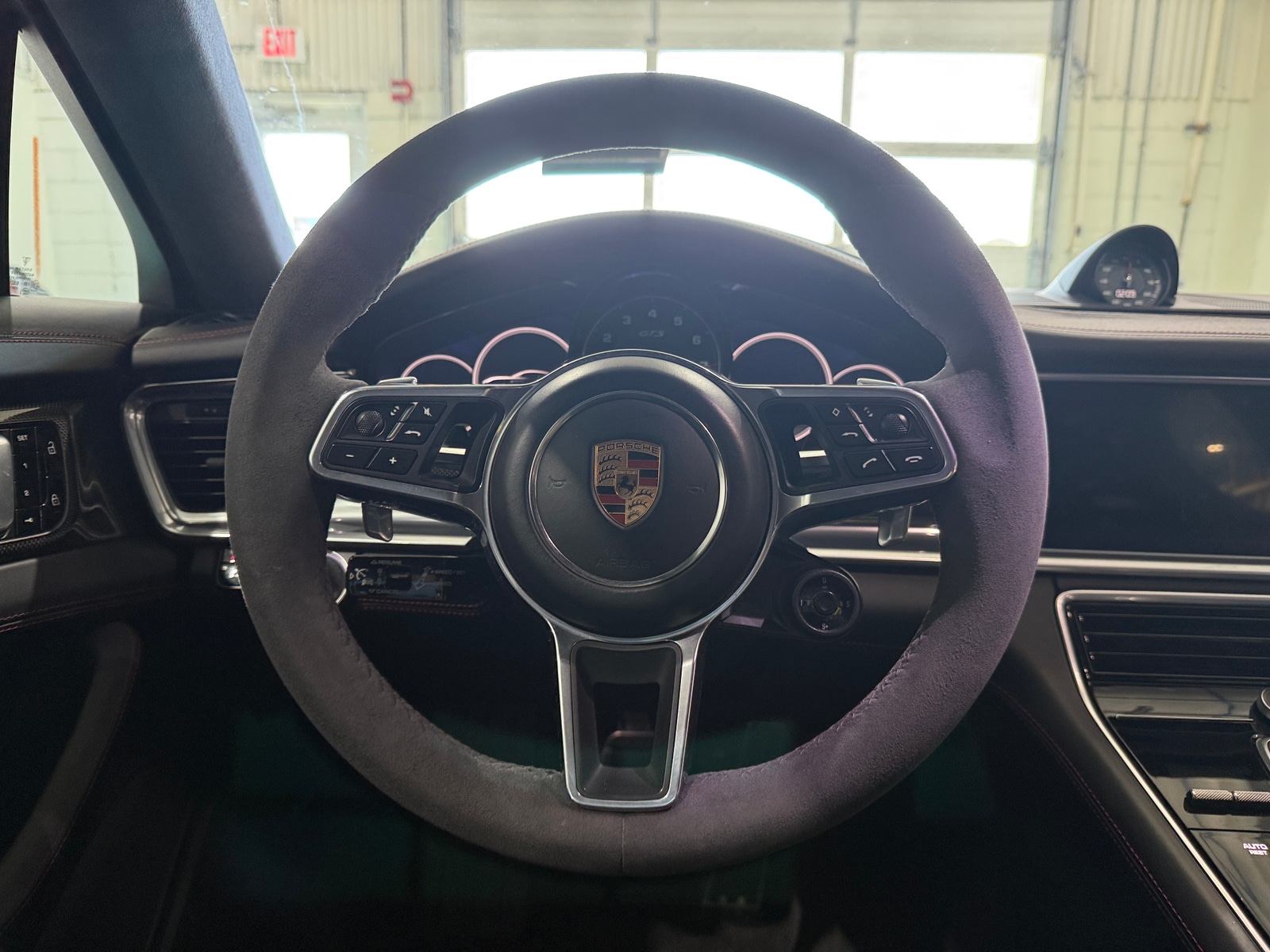Thumbnail: 2019 Porsche Panamera - 4