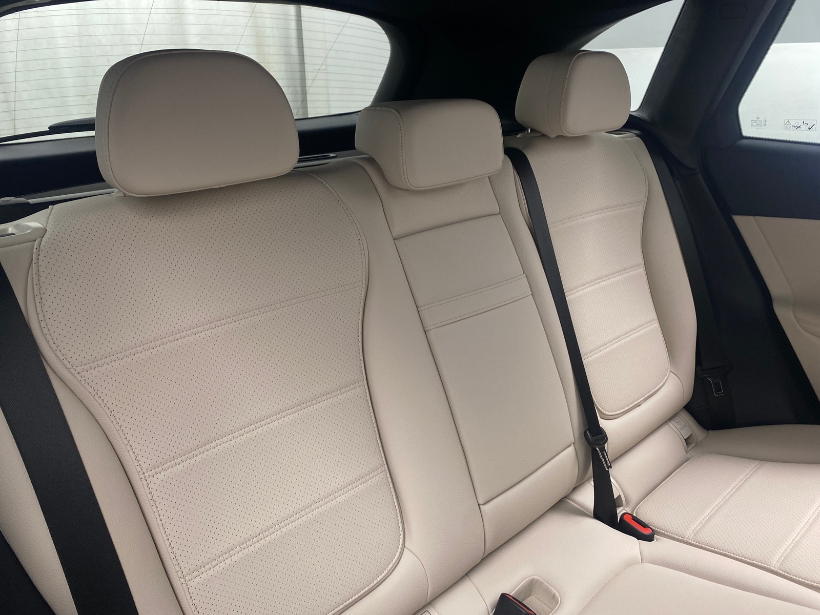 Thumbnail: 2025 Mercedes-Benz GLC - 5