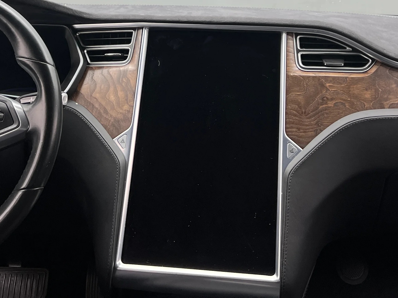 Thumbnail: 2017 Tesla Model S - 3