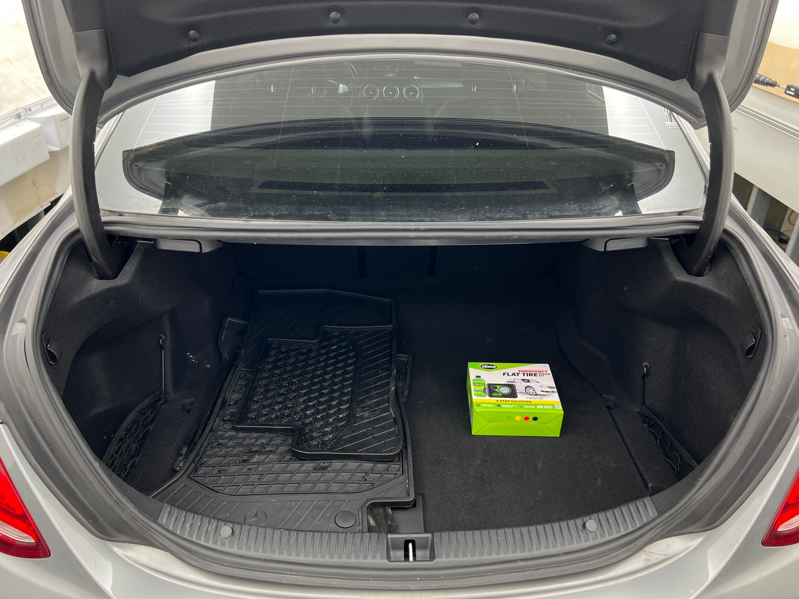 Thumbnail: 2016 Mercedes-Benz C-Class - 6