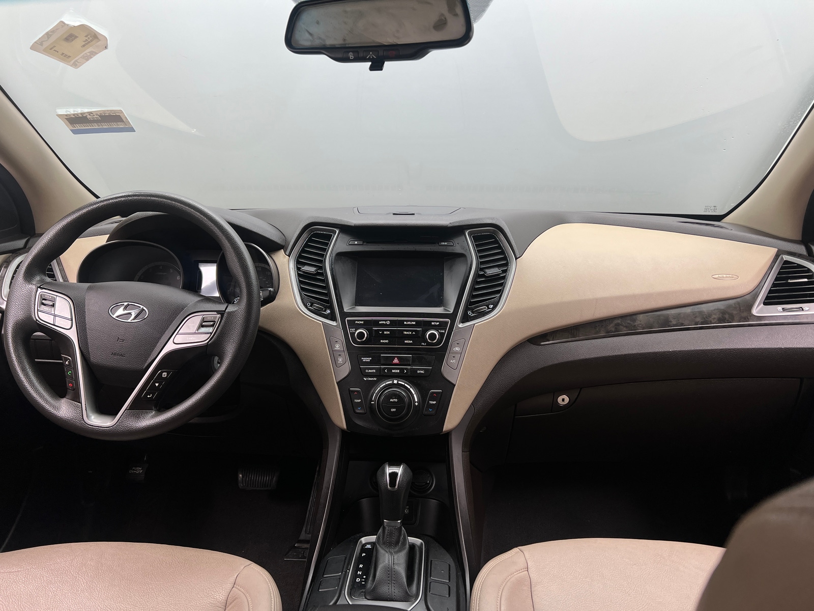 Thumbnail: 2017 Hyundai Santa Fe - 3