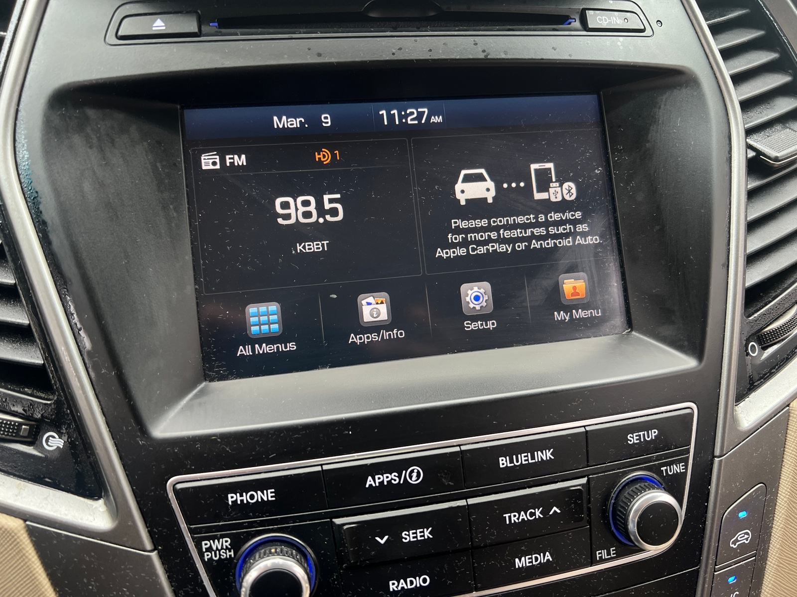 Thumbnail: 2017 Hyundai Santa Fe - 4