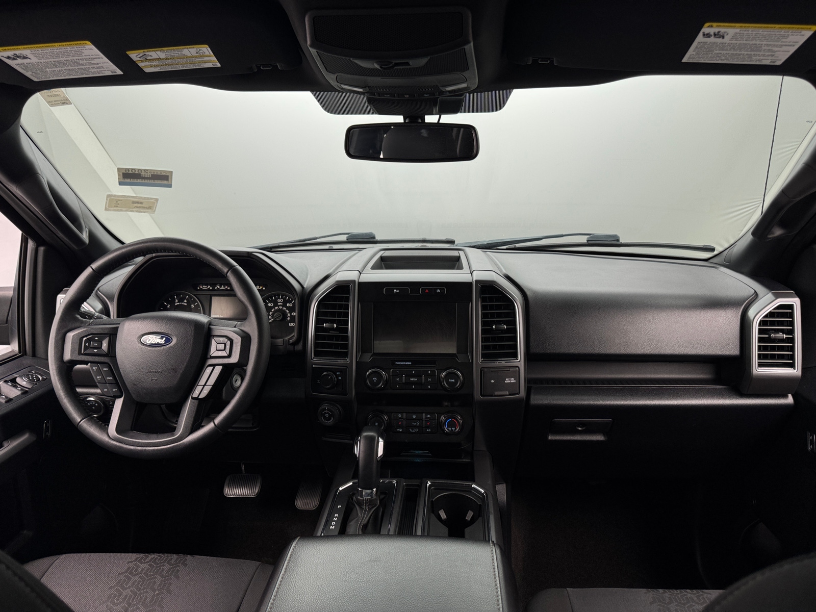 Thumbnail: 2020 Ford Econoline - 3