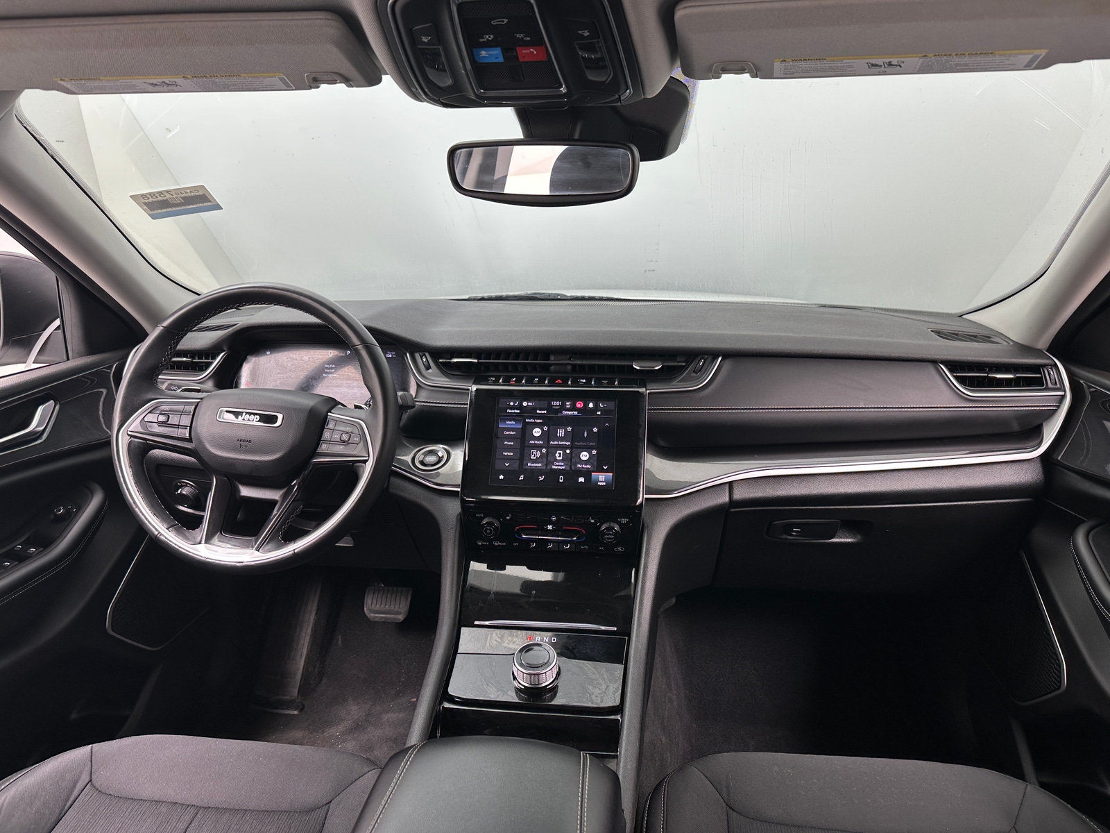 Thumbnail: 2022 Jeep Grand Cherokee L - 3