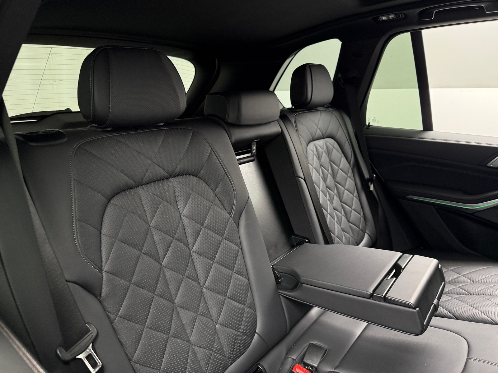 Thumbnail: 2024 BMW X5 - 5